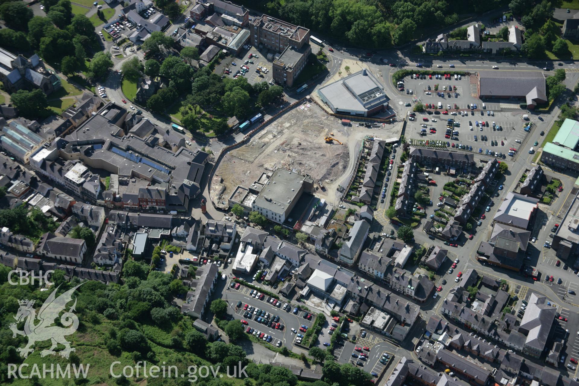 RCAHMW colour oblique aerial photograph of Bangor from the south-east. Taken on 14 June 2006 by Toby Driver.