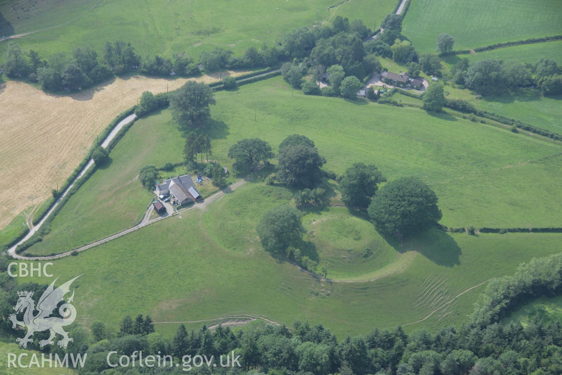 RCAHMW colour oblique aerial photograph of Sycharth Castle, Llansilin. Taken on 04 July 2006 by Toby Driver.