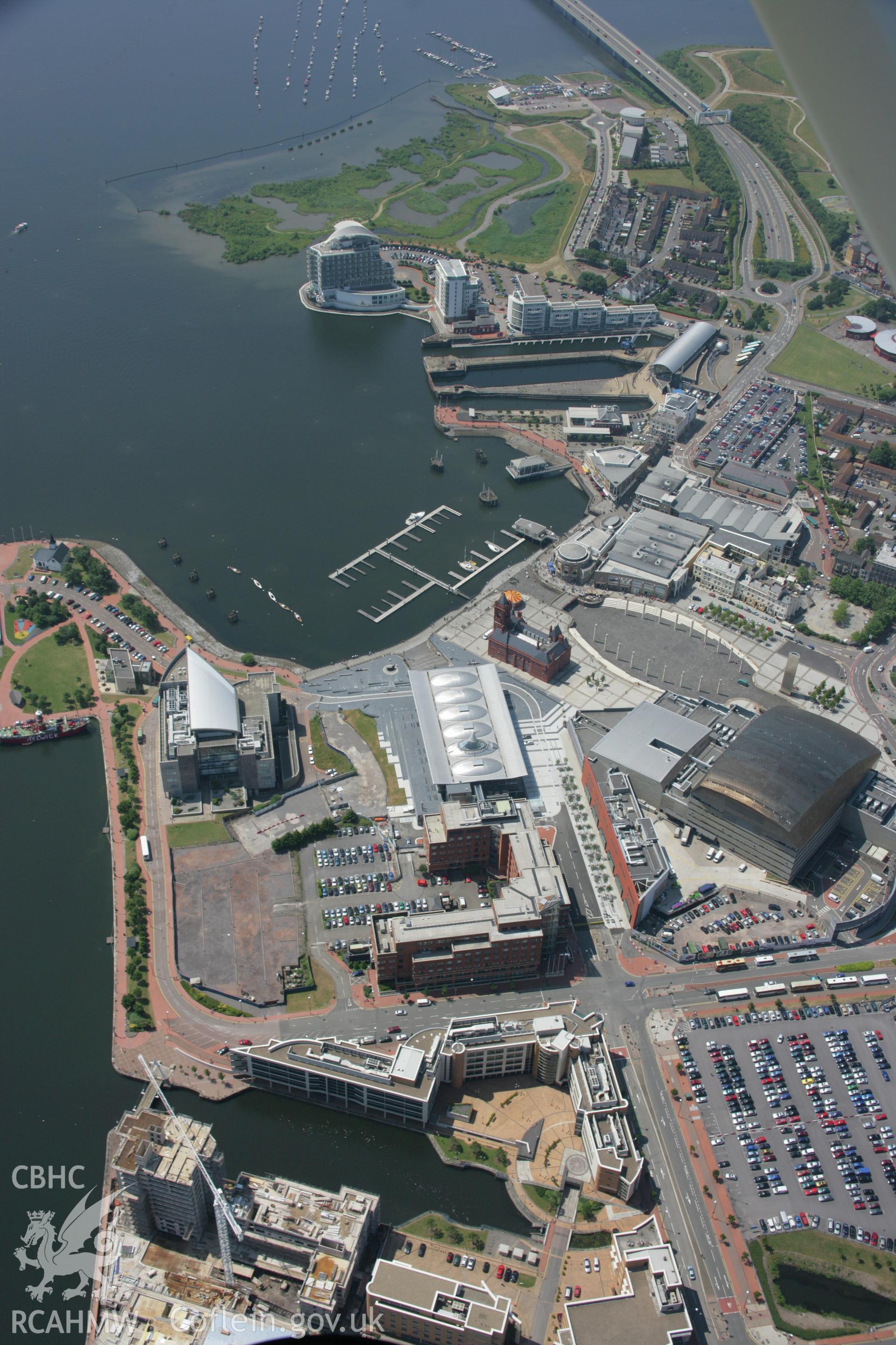 RCAHMW colour oblique photograph of Cardiff Bay. Taken by Toby Driver on 29/06/2006.