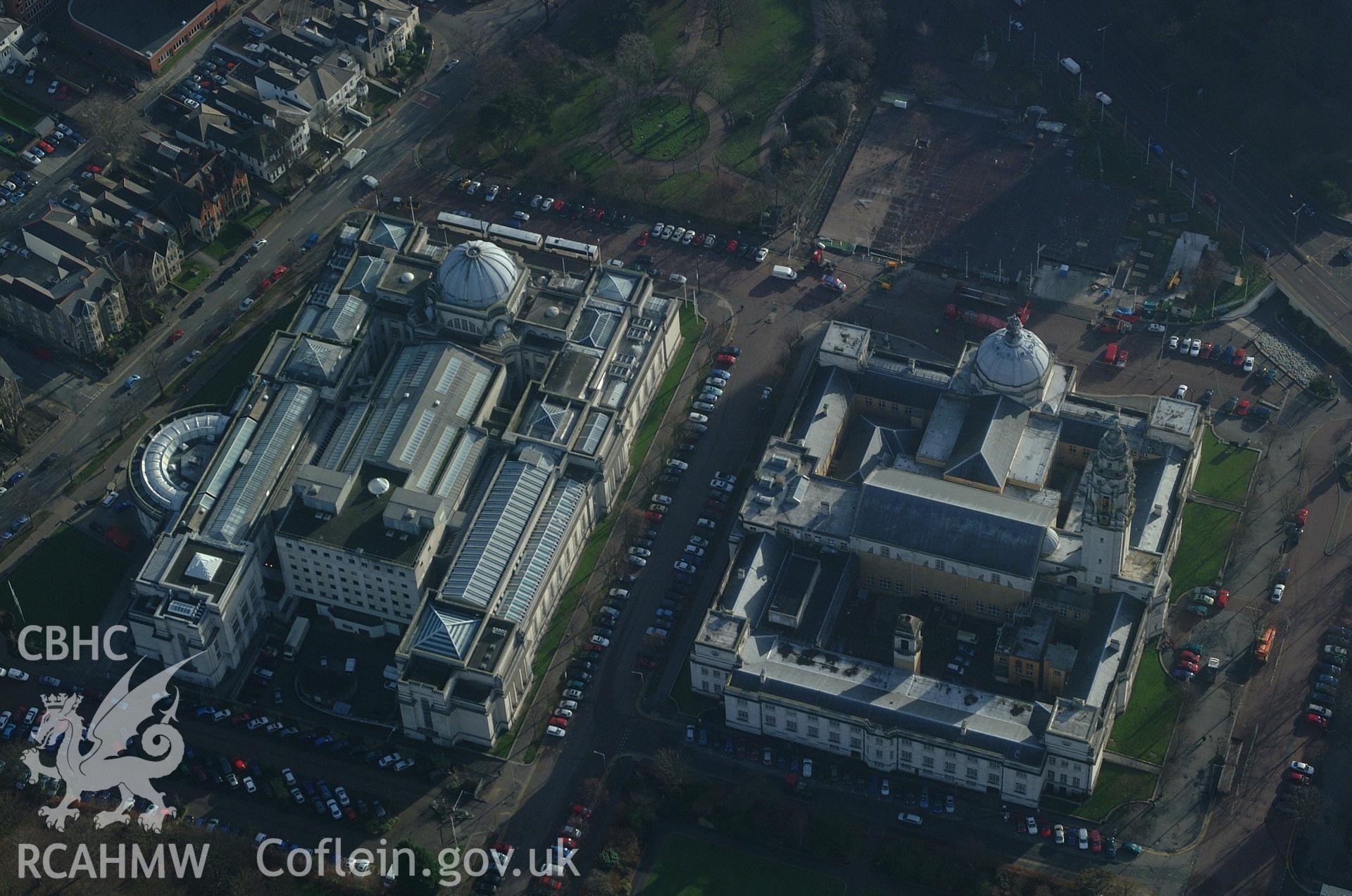 RCAHMW colour oblique aerial photograph of Cardiff City Hall, Cathays Park taken on 13/01/2005 by Toby Driver