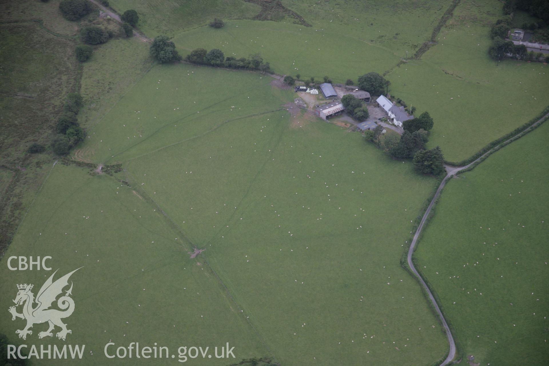 RCAHMW digital colour oblique photograph of Cefn Gaer Roman Fort. Taken on 18/07/2005 by T.G. Driver.
