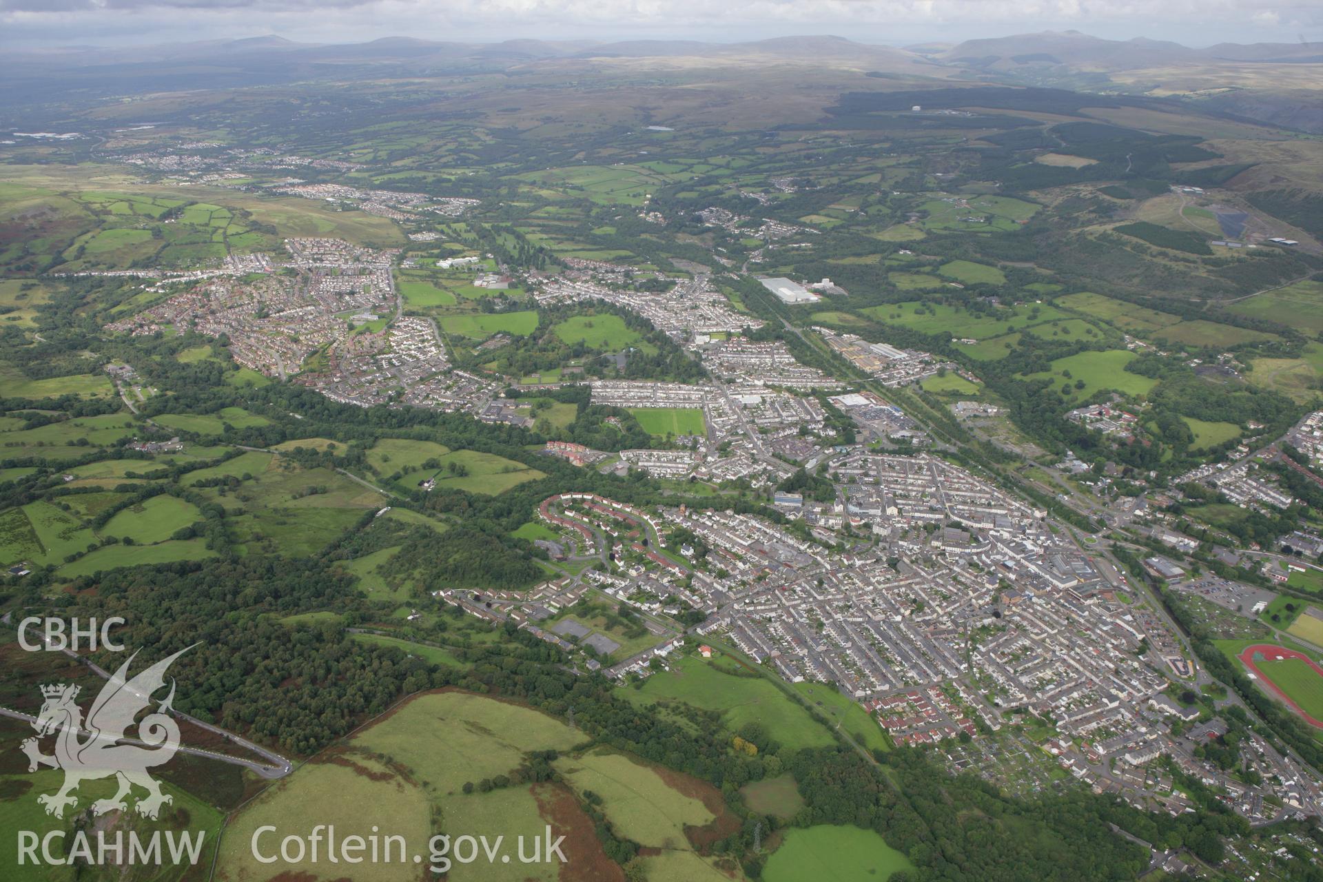 RCAHMW colour oblique photograph of Aberdare townscape, from the south-east. Taken by Toby Driver on 12/09/2008.