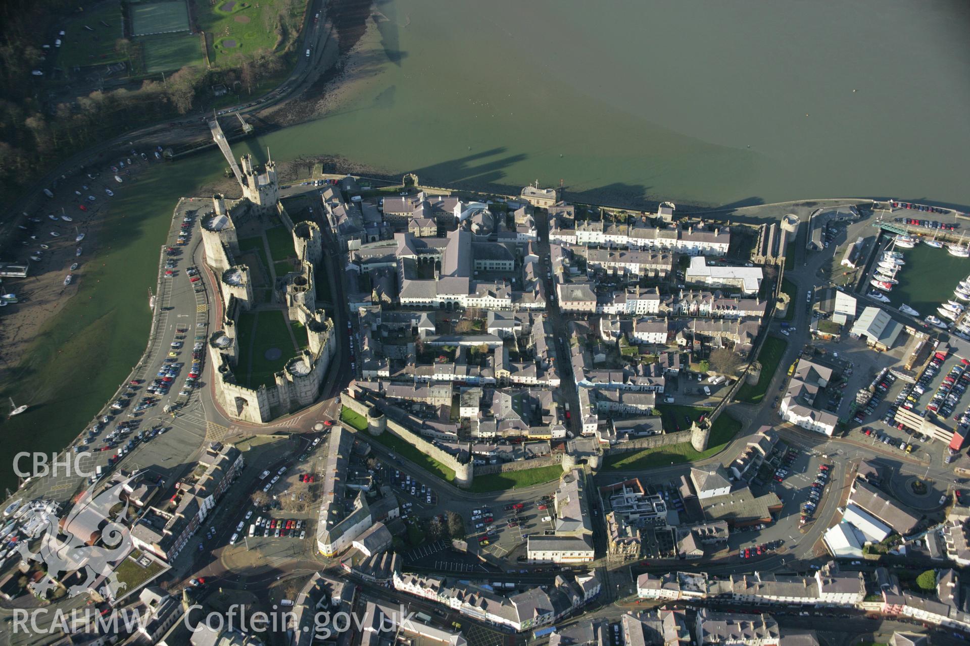 RCAHMW colour oblique aerial photograph of Caernarfon. A landscape view. Taken on 25 January 2007 by Toby Driver