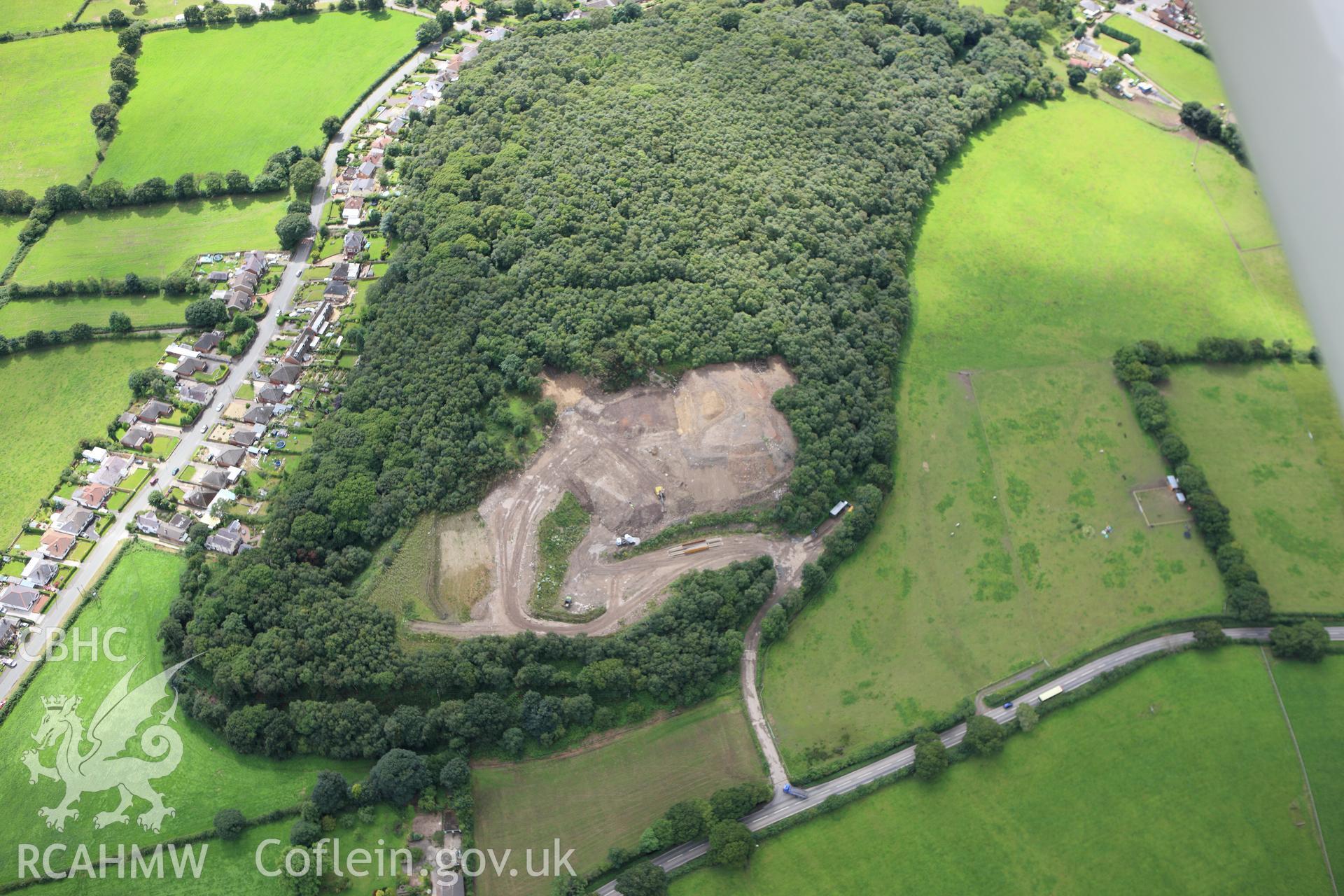 RCAHMW colour oblique aerial photograph of Caer Estyn Hill Fort. Taken on 30 July 2009 by Toby Driver