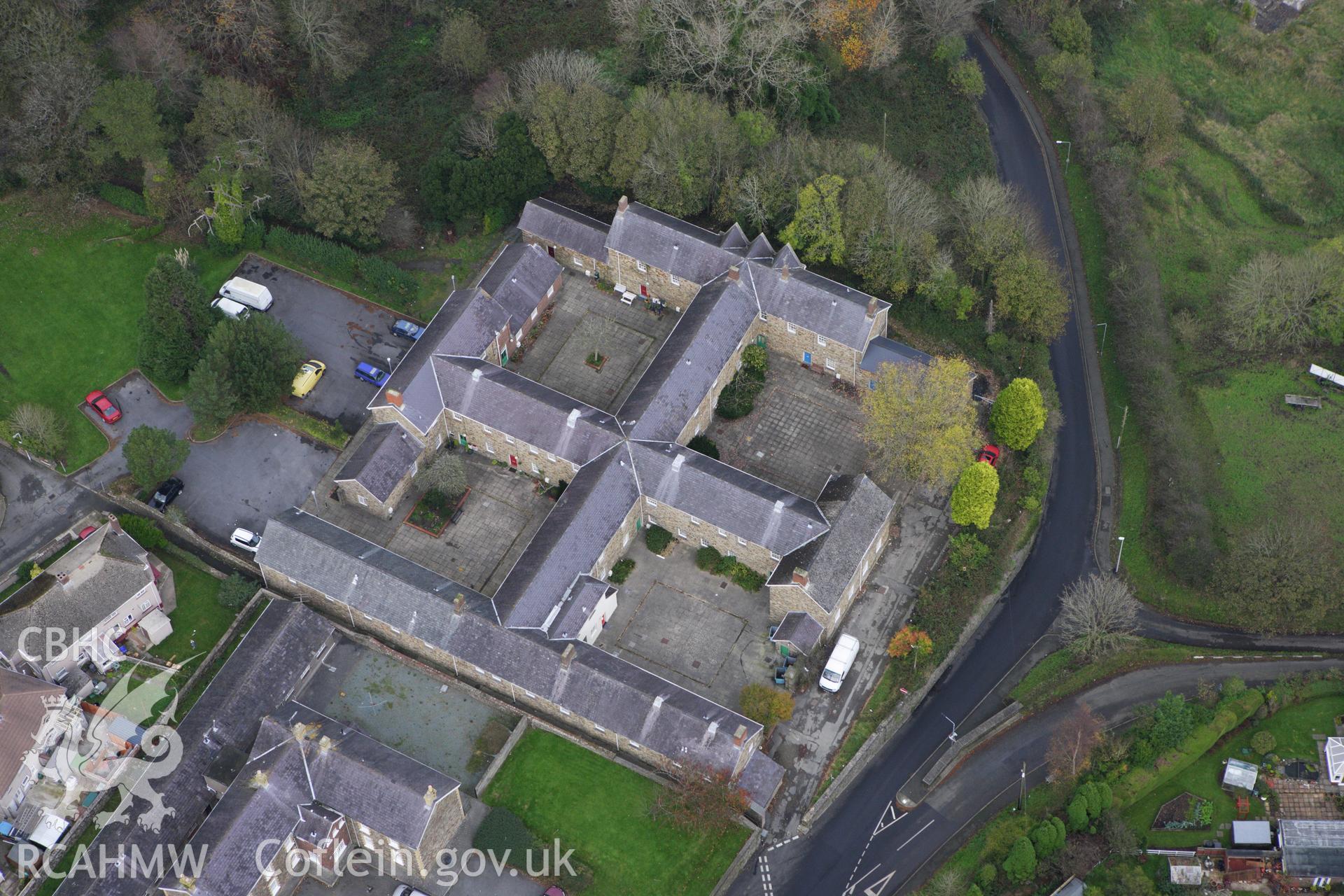 RCAHMW colour oblique aerial photograph of St Thomas' Hospital. Taken on 09 November 2009 by Toby Driver