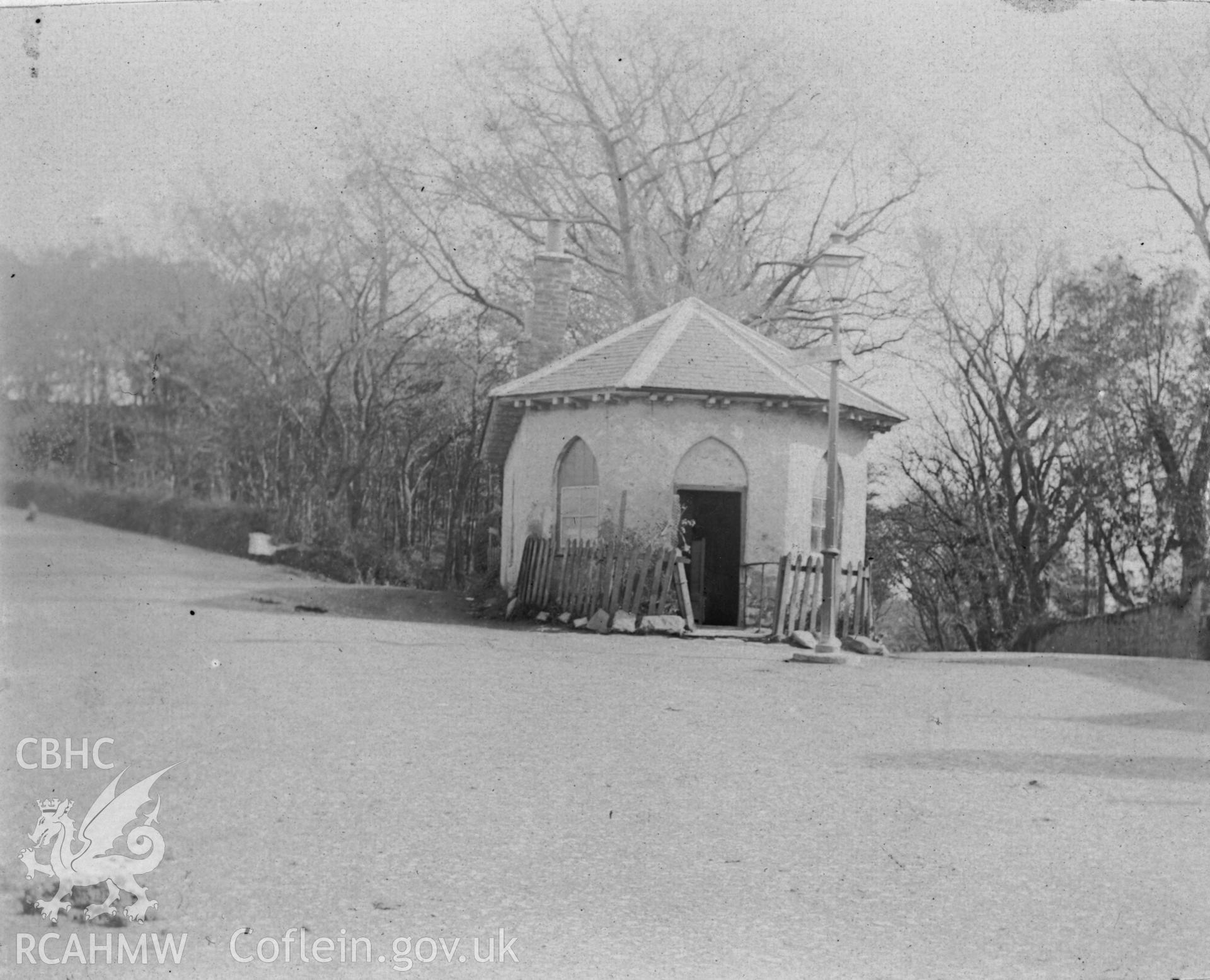 "Penparcau Tollhouse, 1910". Digitised from a photograph album showing views of Aberystwyth and District, produced by David John Saer, school teacher of Aberystwyth. Loaned for copying by Dr Alan Chamberlain.