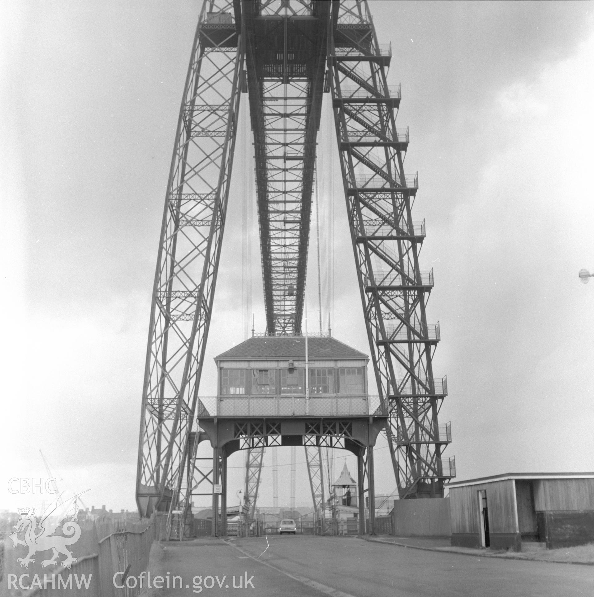 Detail of bridge.