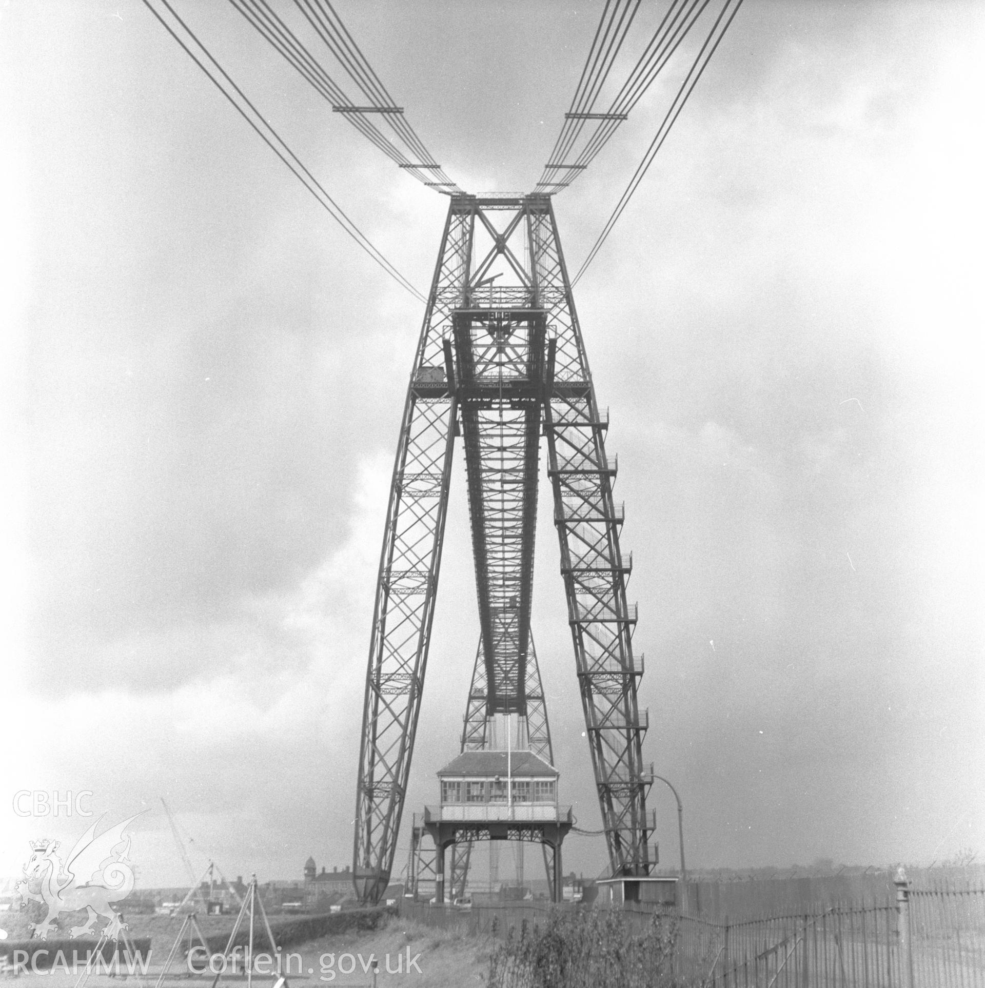 Detail of bridge.