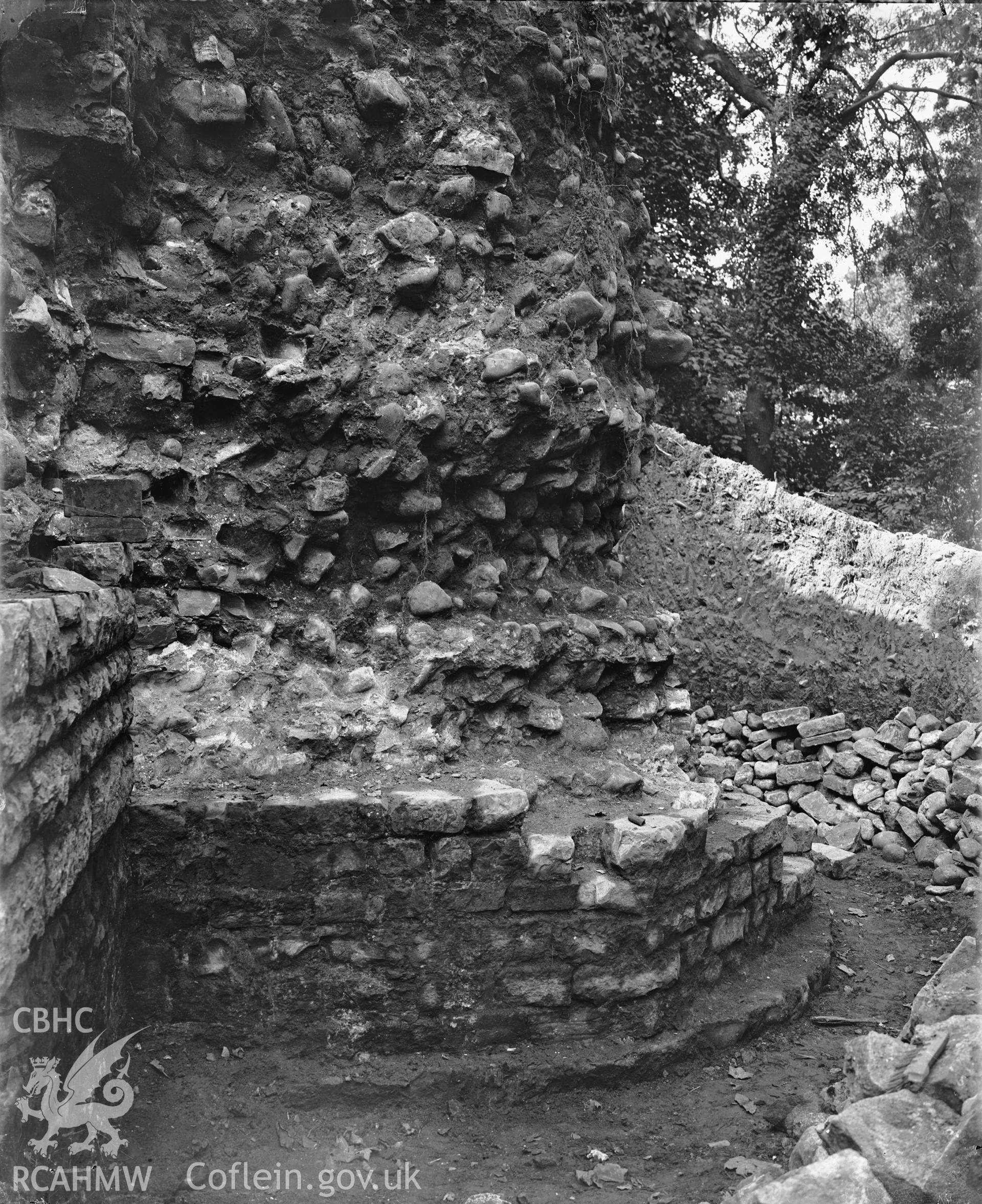 Cardiff Castle Roman Wall (plot 3) Ministry of Works Coll. NAccp154-158