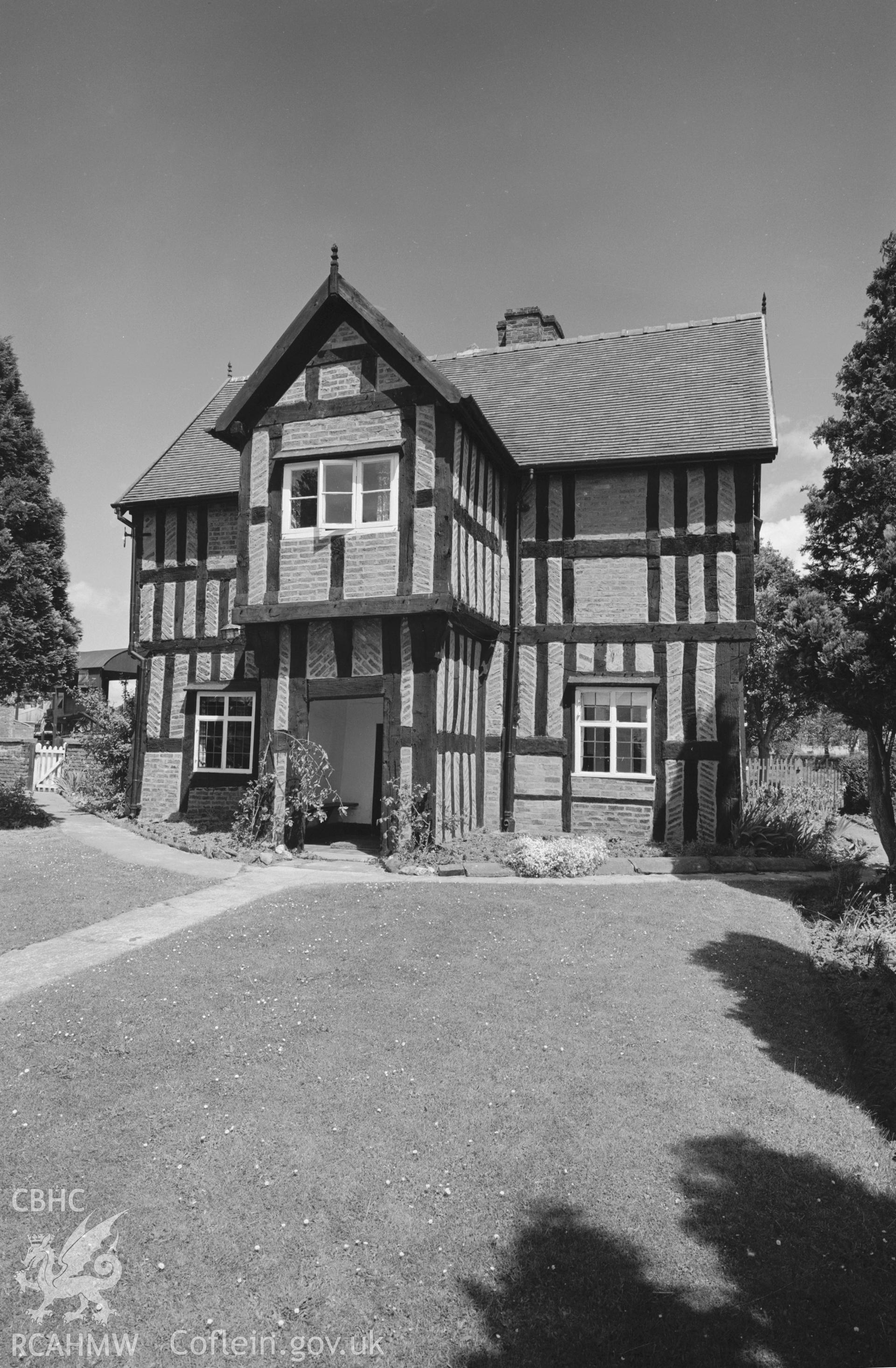 Exterior: front elevation