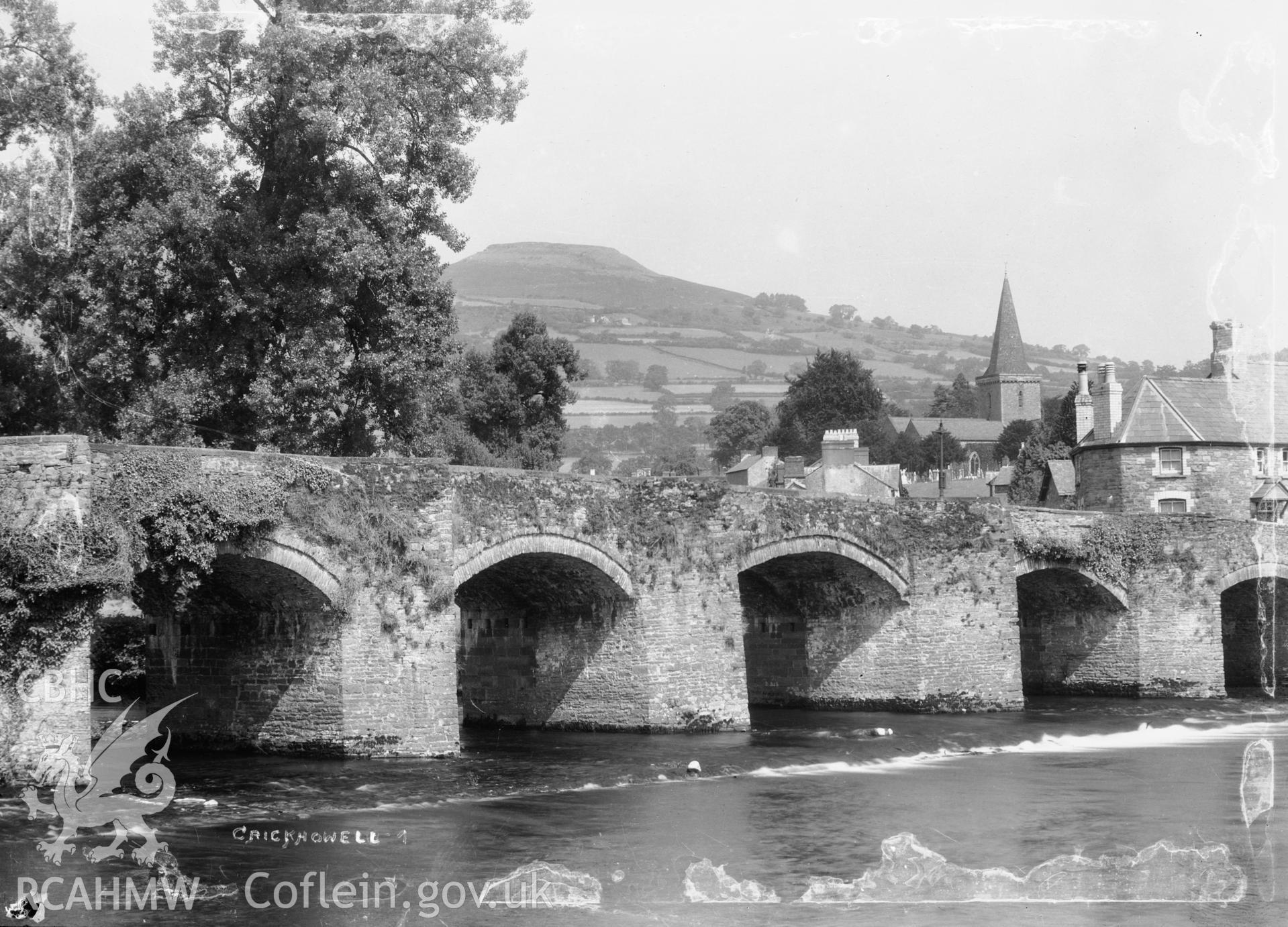 Photo showing Crickhowell Bridge.