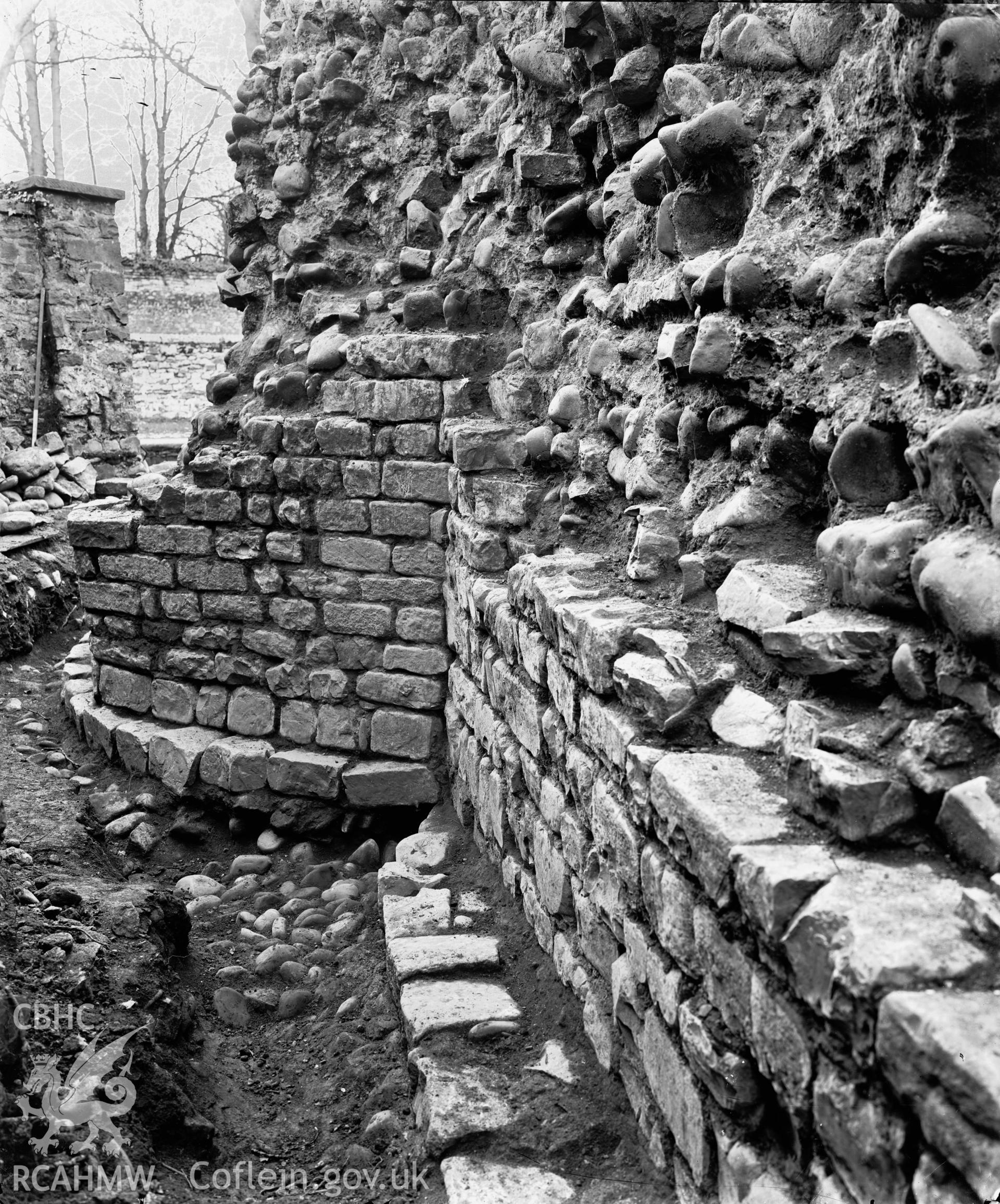 Cardiff Castle Roman Wall (Plot 7) Ministry of Works Coll. NAccp154-158