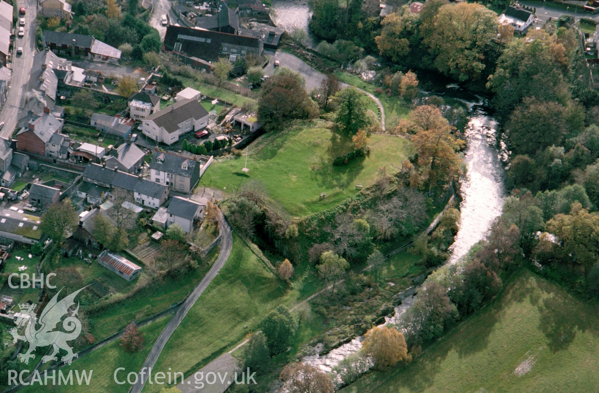 RCAHMW colour slide oblique aerial photograph of Rhayader Castle, taken on 29/10/1992 by CR Musson