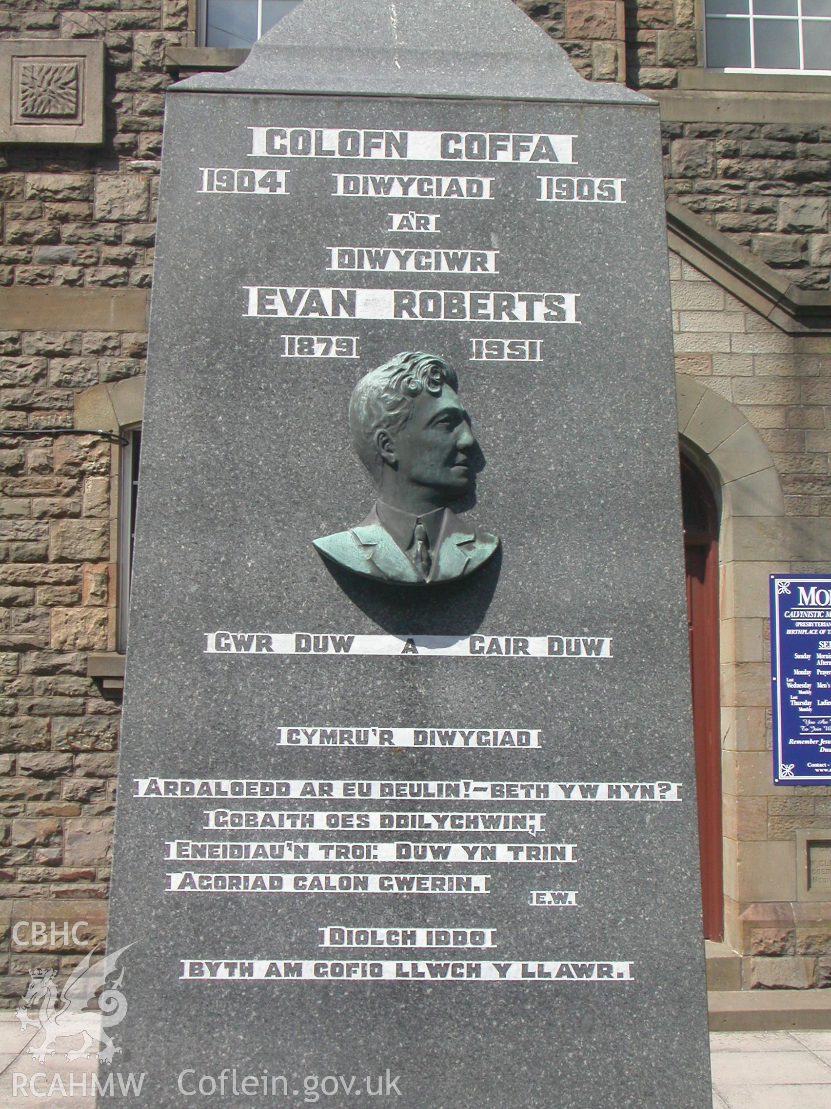 Profile bust of Evan Roberts on south-west front of monument.