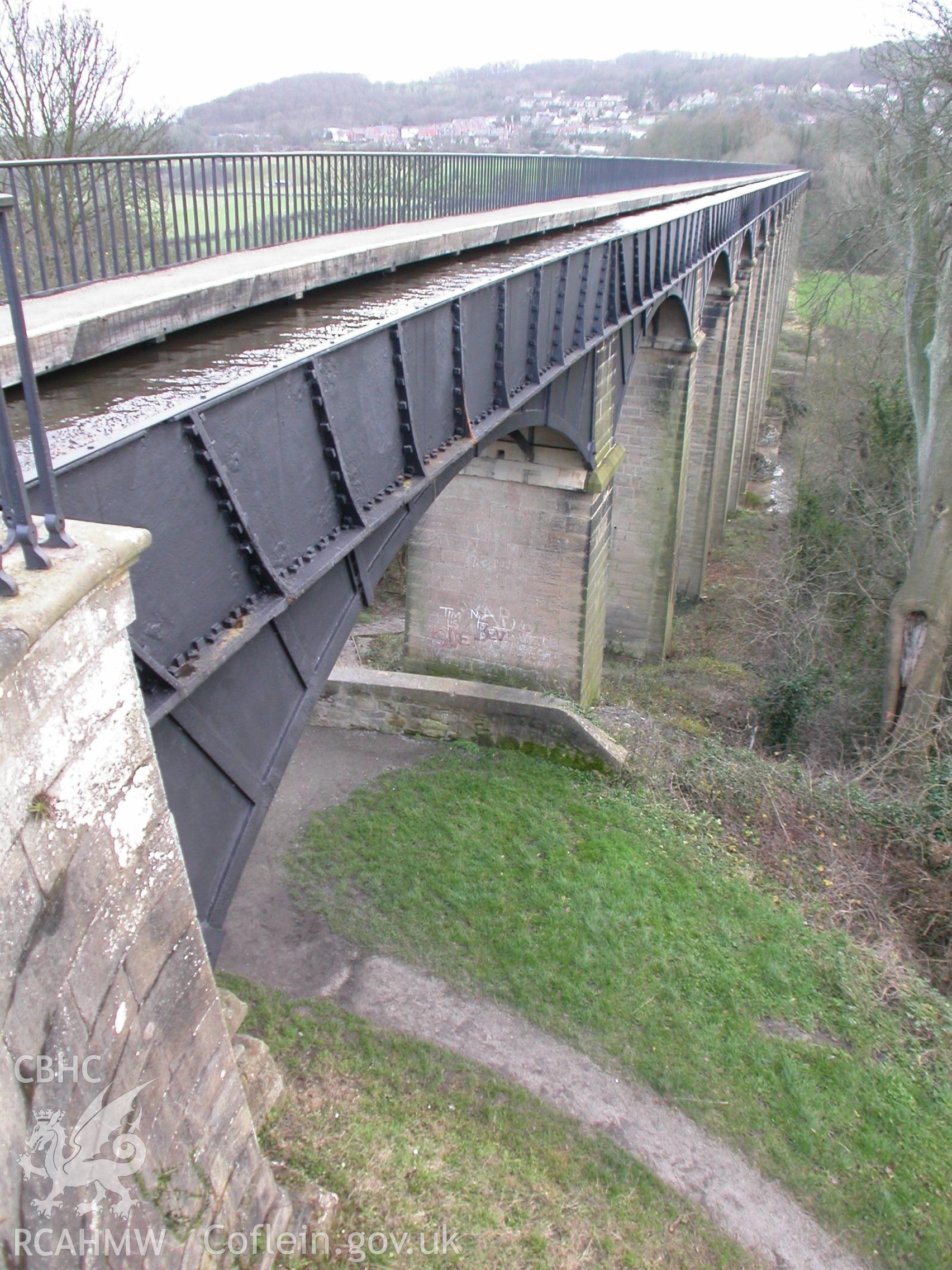 Aqueduct deck spans from north west.