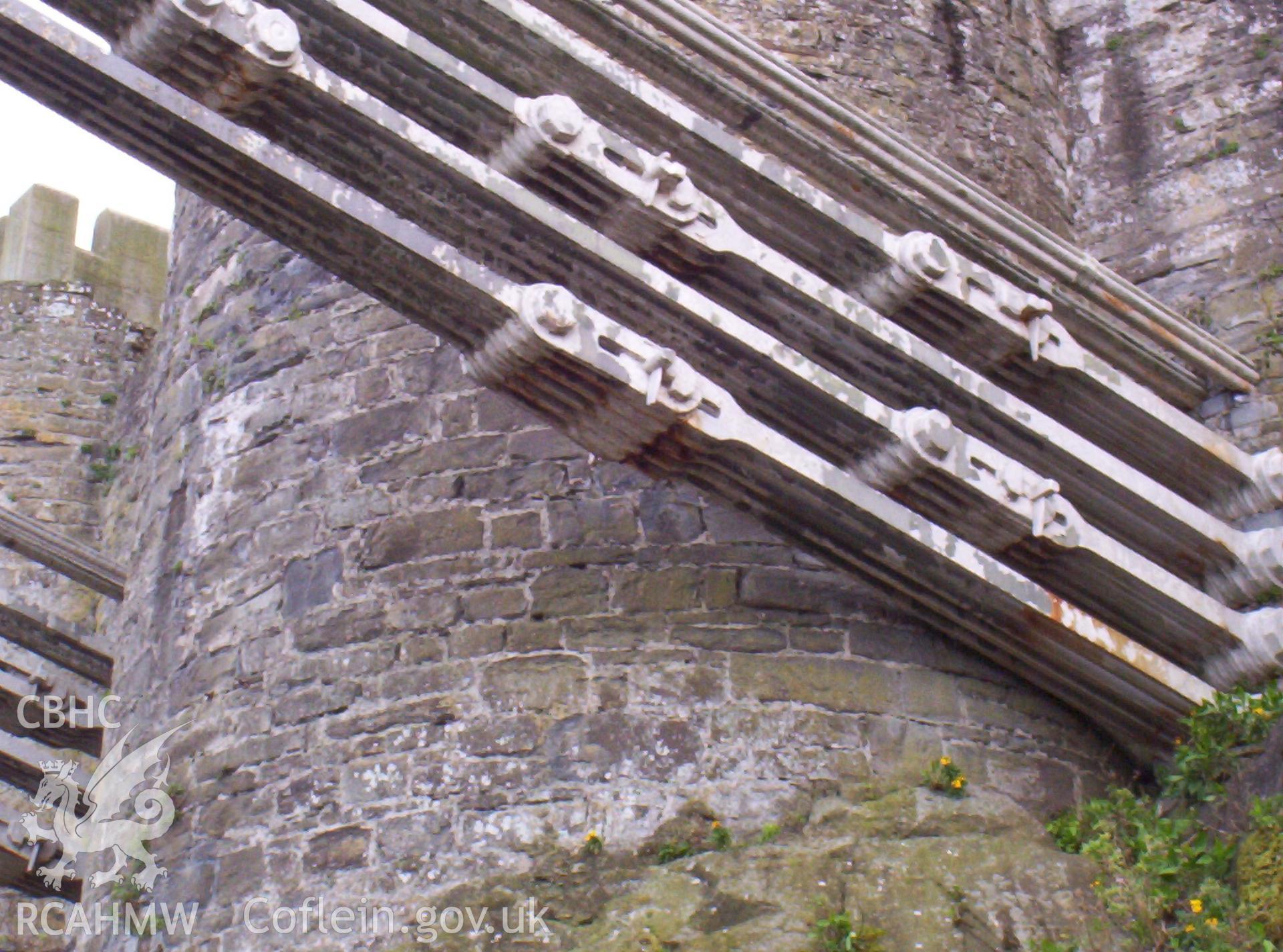 Detail of chains and anchor point on the east end of the castle.