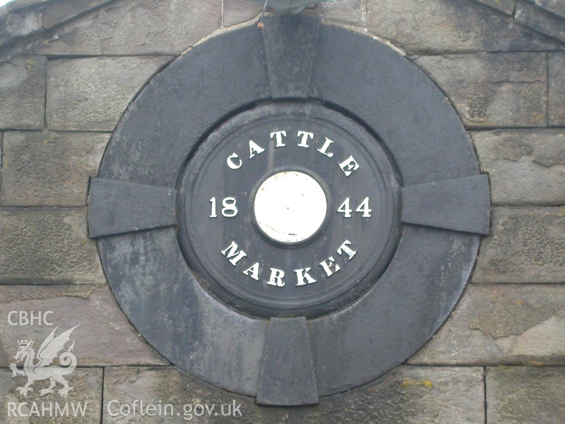 Cast-iron 1844 date & `Cattle Market? name plaque in SE pediment.