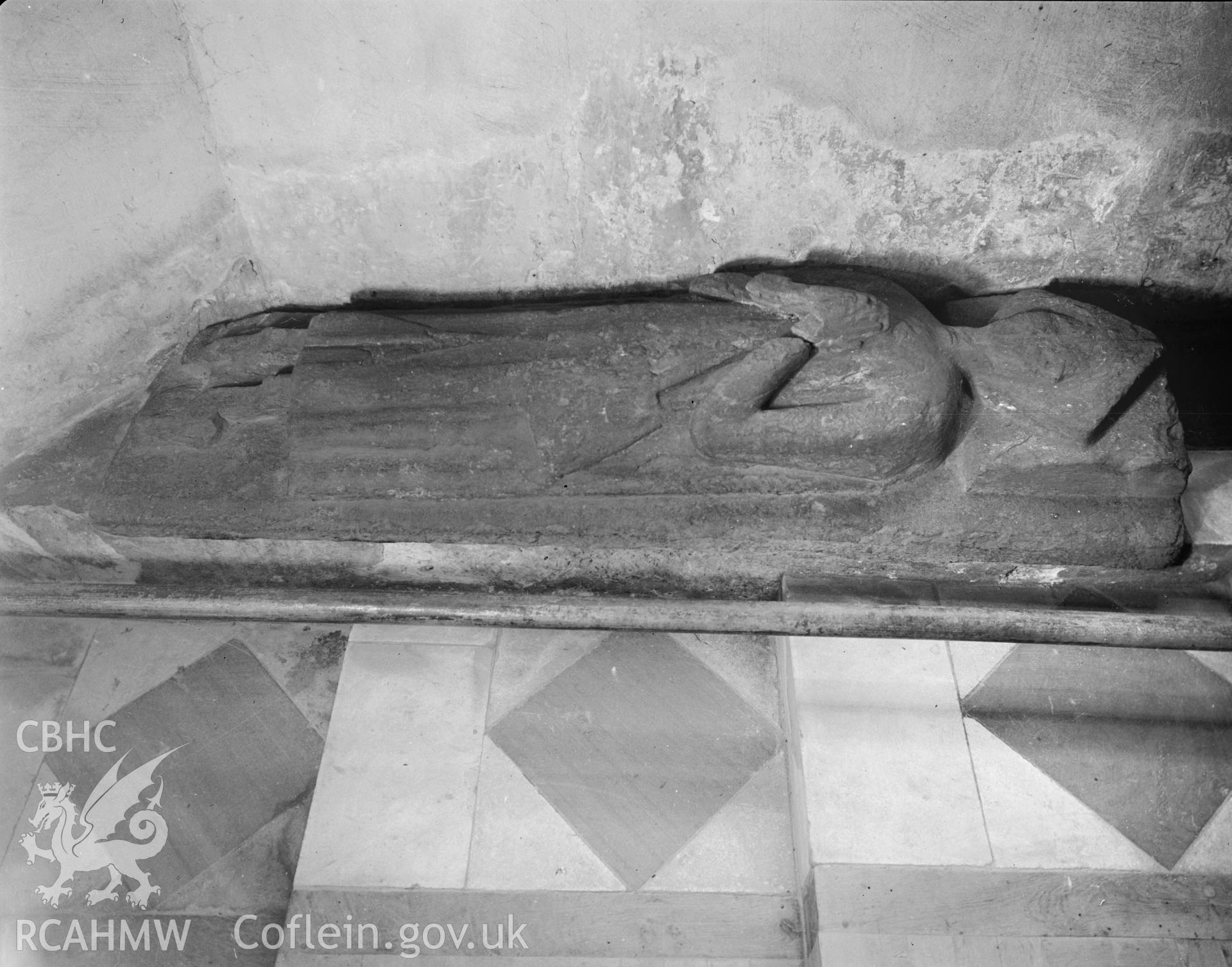 View of the Pilgrim Effigy at St Marys Church