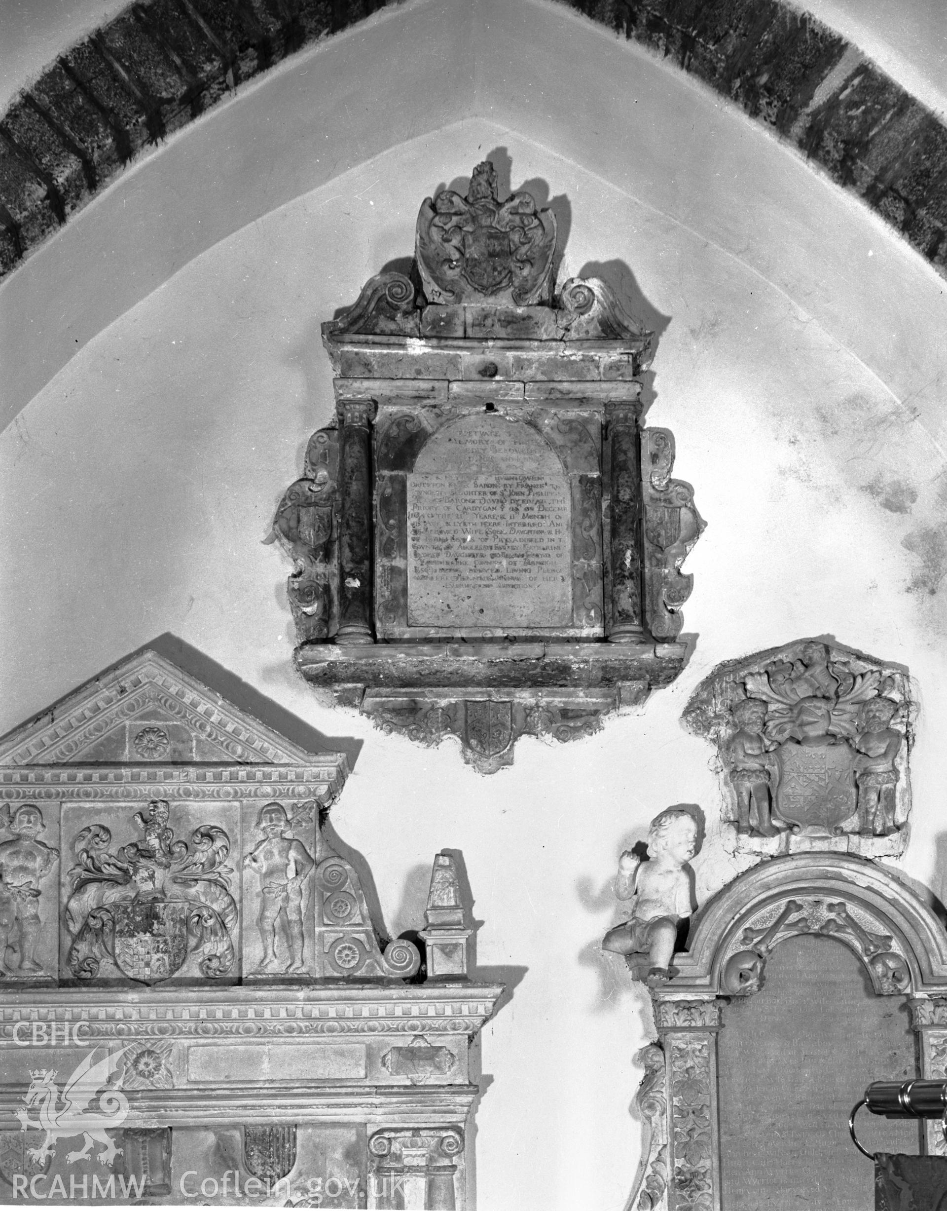 View of memorial in the north wall of the nave at Monkton Priory taken in 07.08.1941.