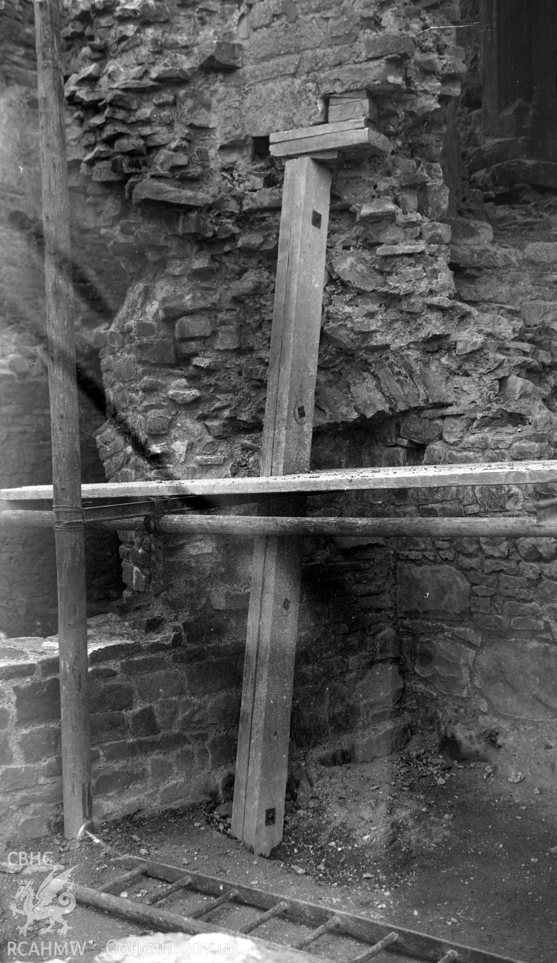 Photo showing Llawhaden Castle