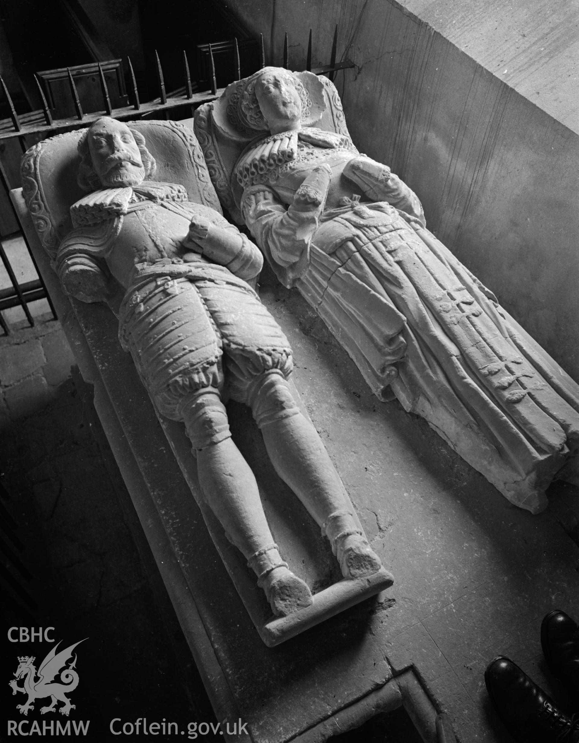 View of the effigy and tomb of Sir John Carew at Carew Church taken in 06.08.1941.