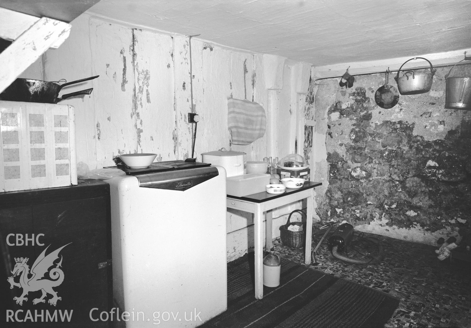 Interior view showing the rear of the partition.