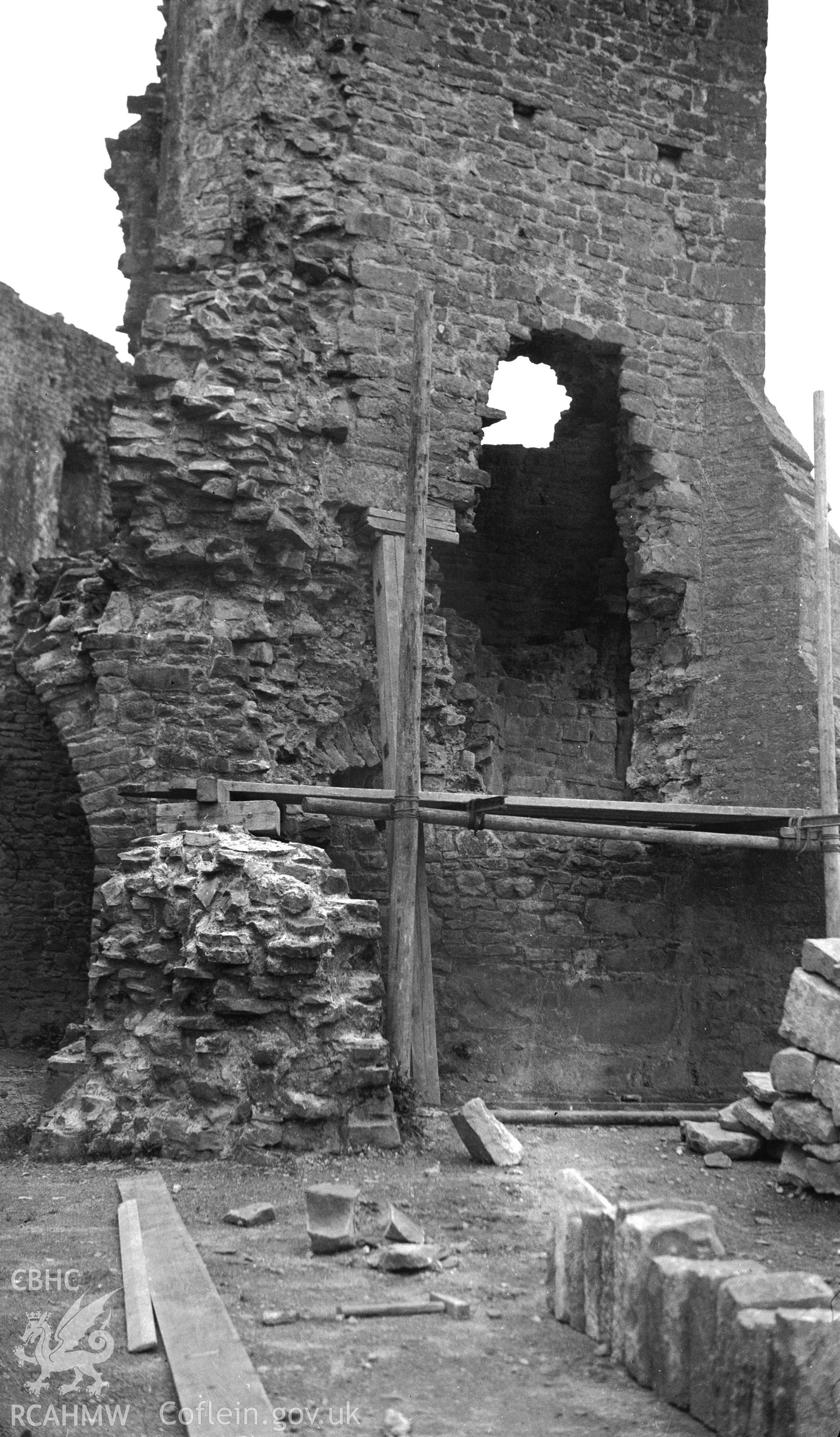 Photo showing Llawhaden Castle