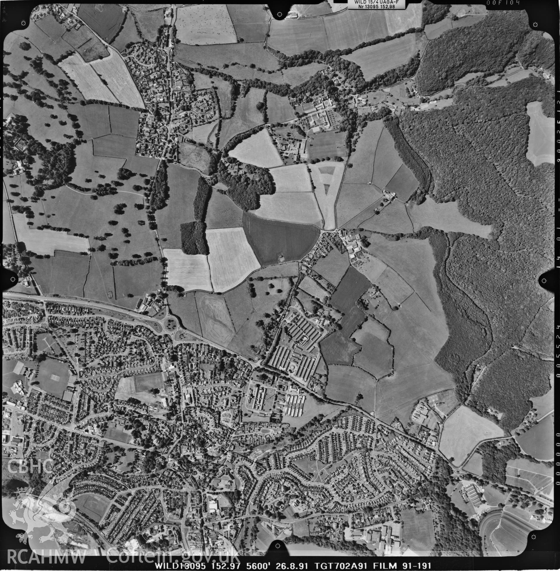 Digitized copy of an aerial photograph showing the St Lawrence area of Chepstow, taken by Ordnance Survey, 1991.