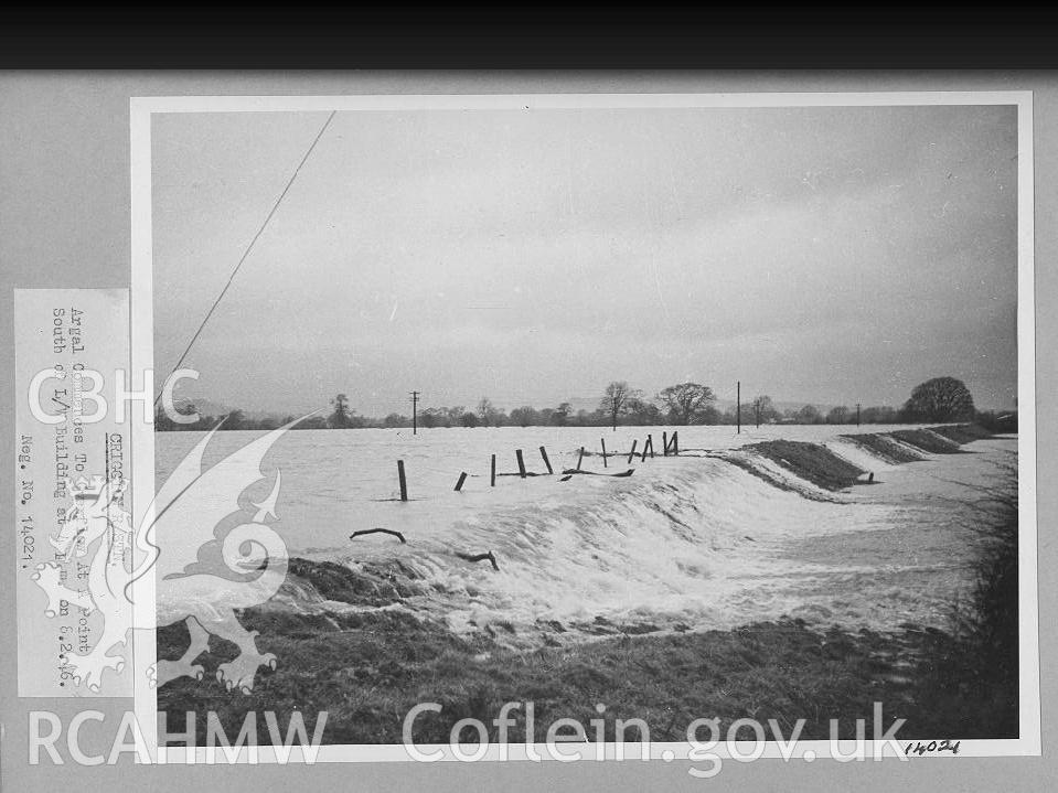 Black and white digital photograph of the Argal overflowing at a point South of the long wave building at four p.m on 8-FEB-1946.
