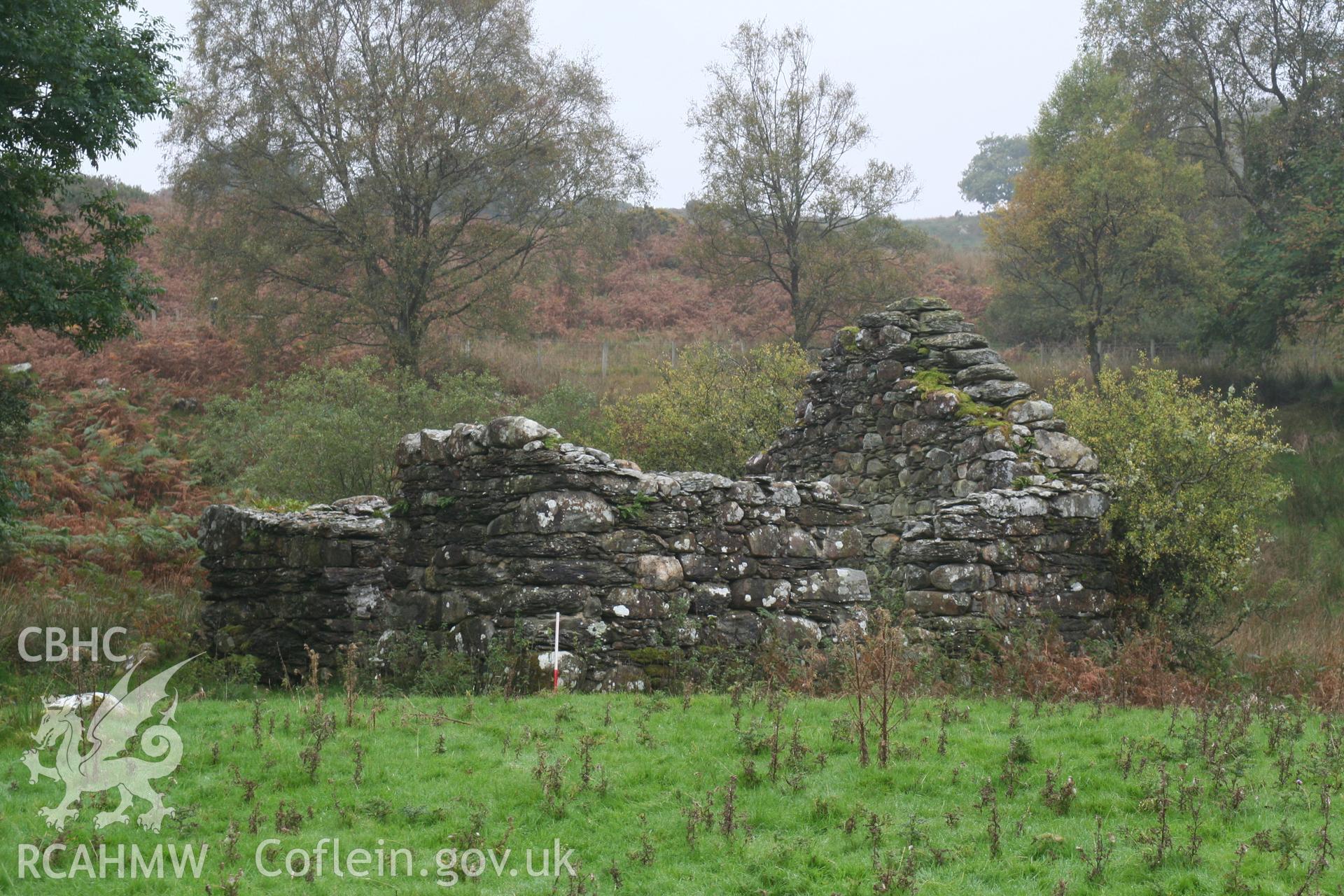 Building, Bryn Gefeiliau