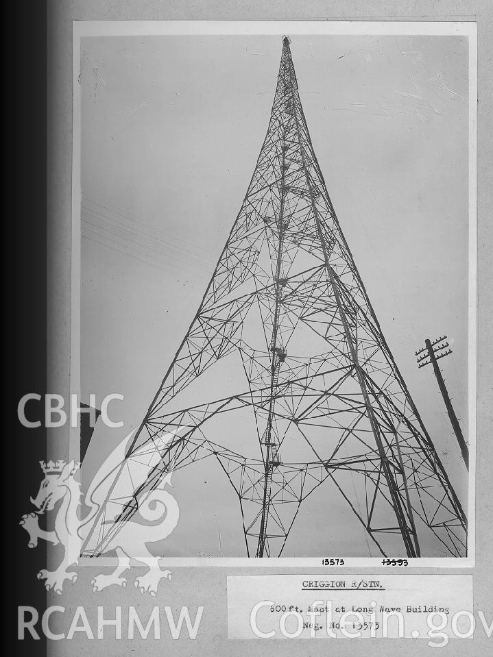 Black and white digital photograph of a 600 ft mast at long wave building.