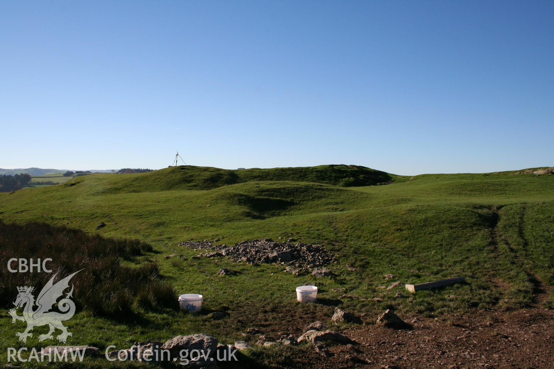 Pen'r-allt hillfort:general view of entrance defences of hillfort from the north-east