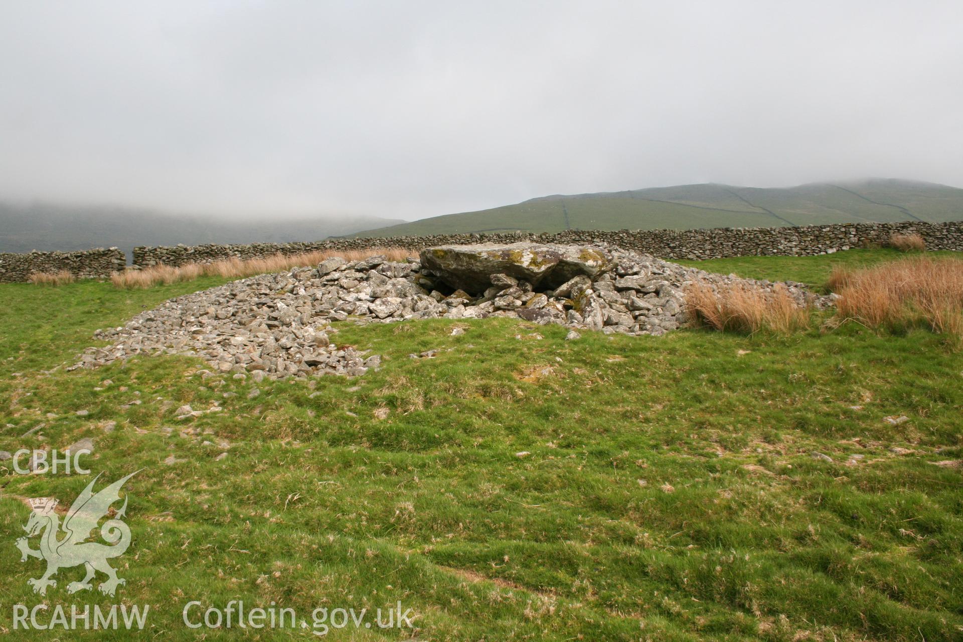 Cairn from the west.