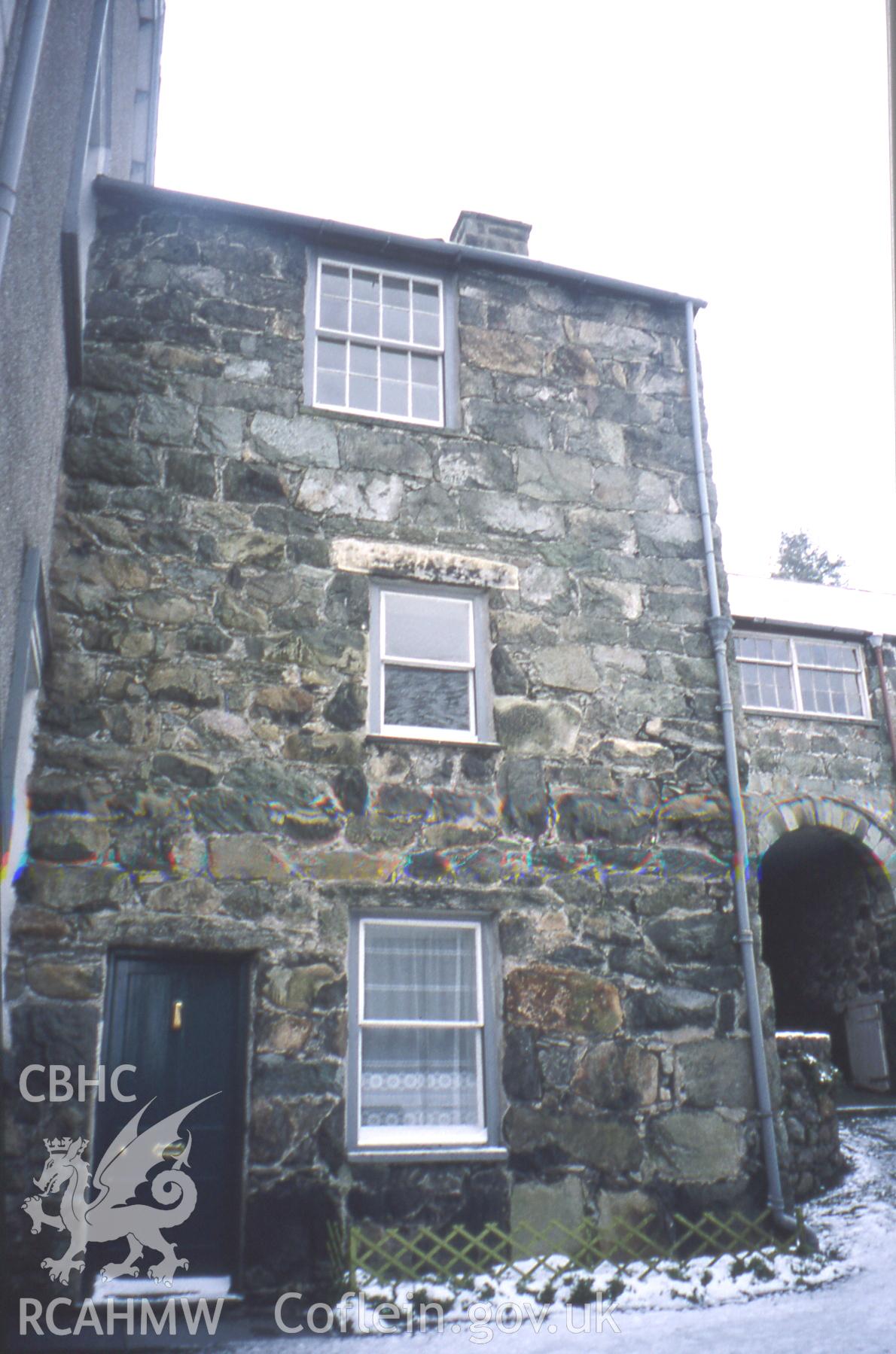 North entrance of chapel house, chapel to left, School to right.