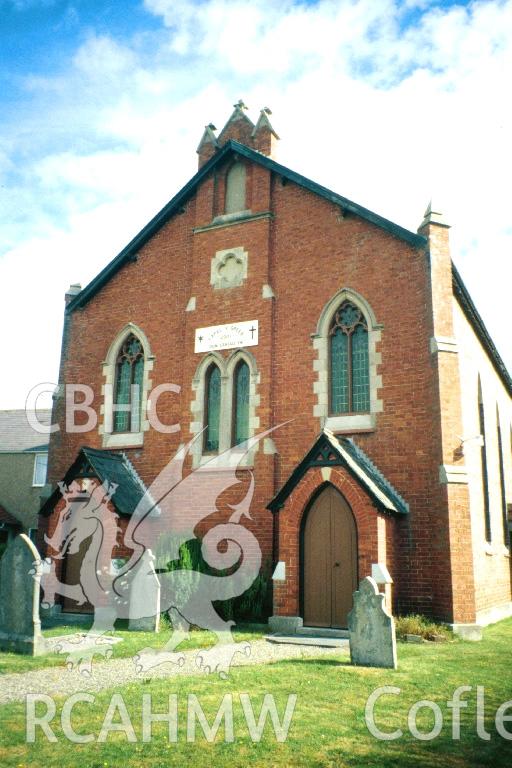 Colour digital photograph of Green Welsh Independent Chapel, Green, Stephen Hughes, 04/04/2004.
