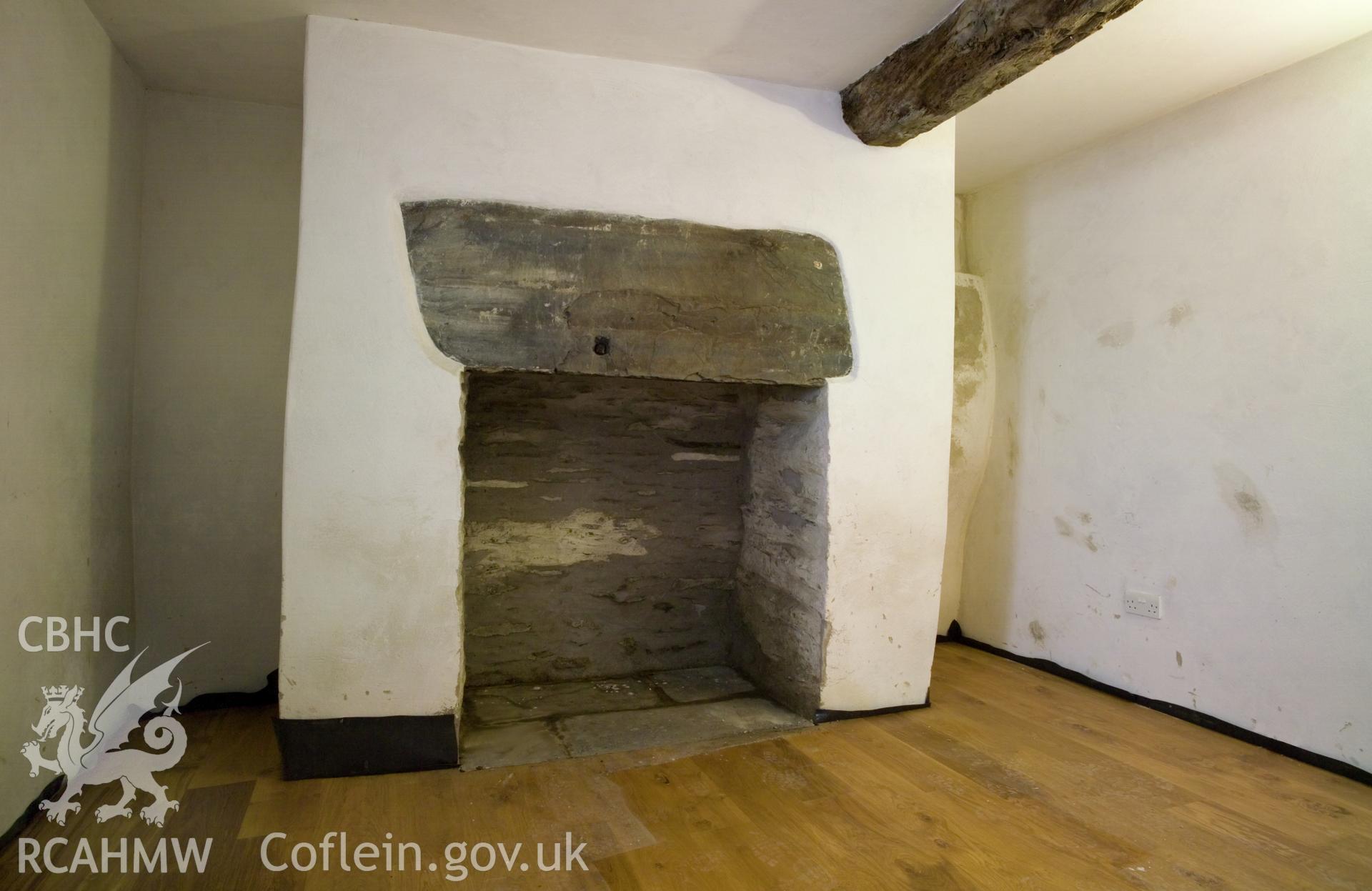 Rear range, ground floor small room (Room G8 on architect's plans).