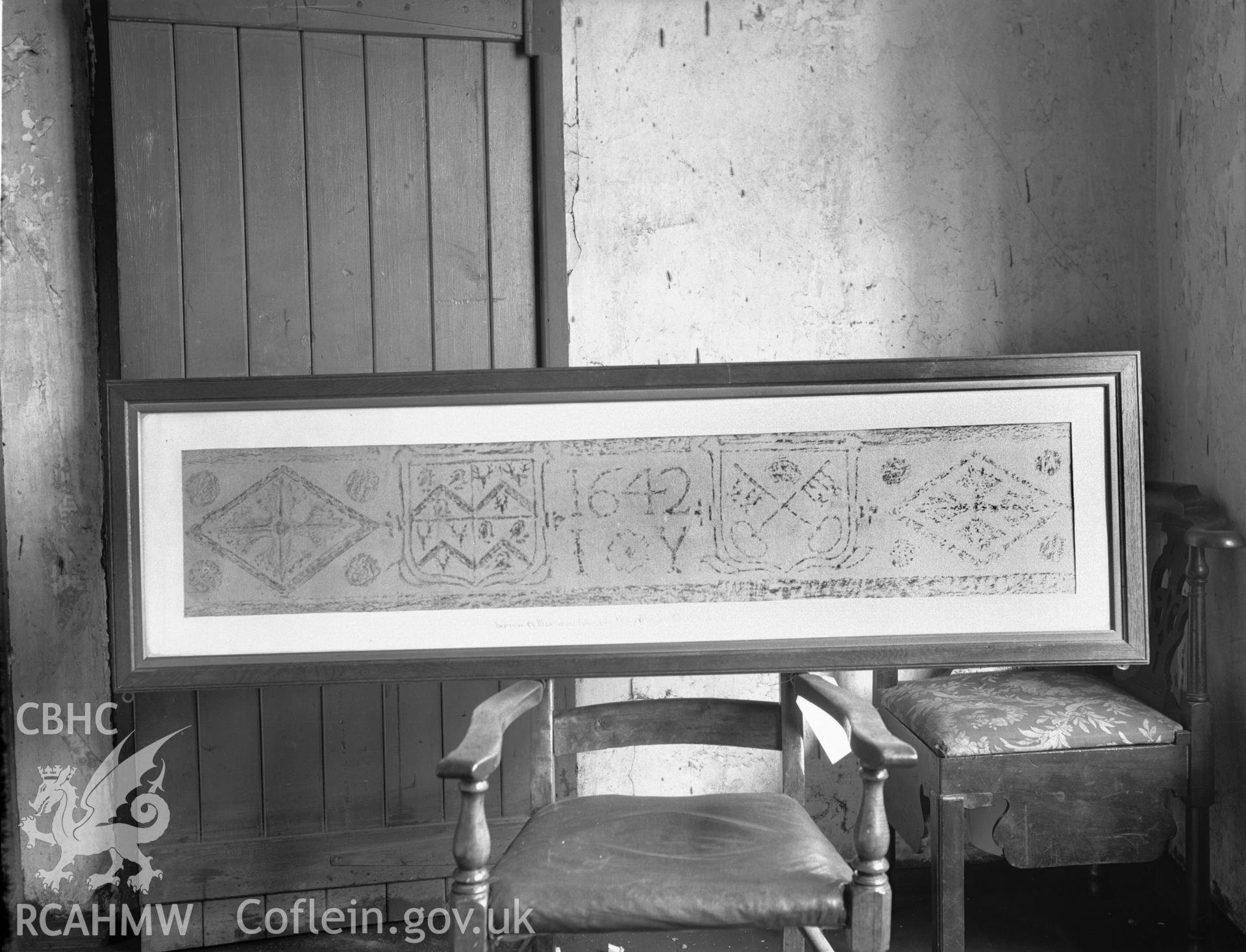 Interior view of Parlwr Mawr, Conway showing cloth with embroidered date, taken 01.01.1947.