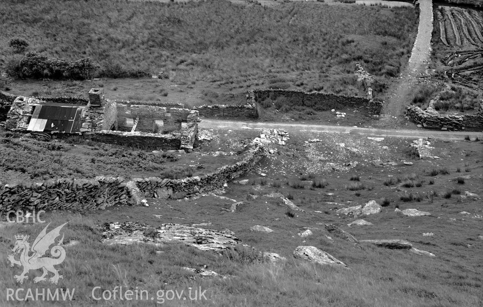View of ruins of Tai, Dolwyddelan taken 04.08.1952.