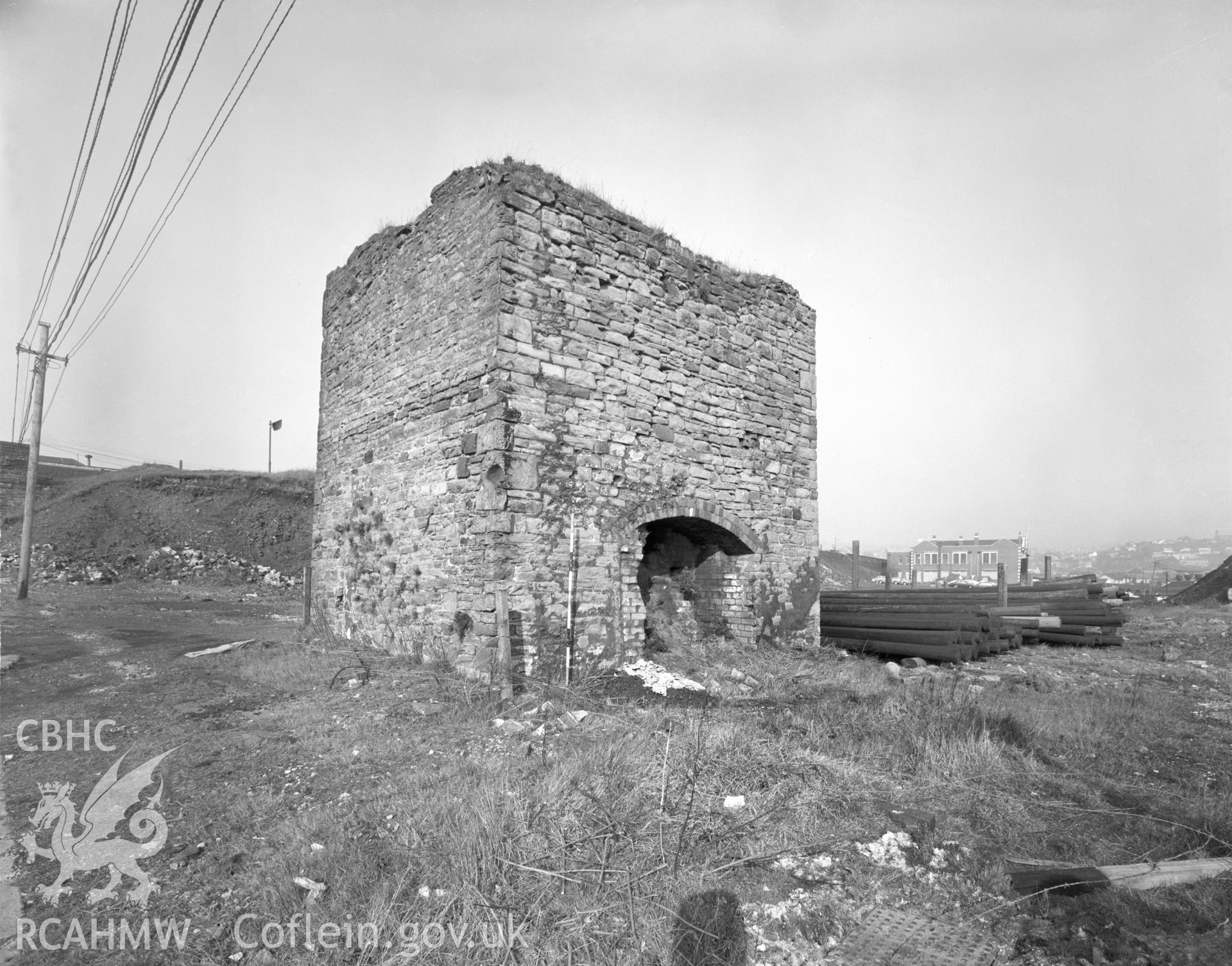 Kiln from the south-east.