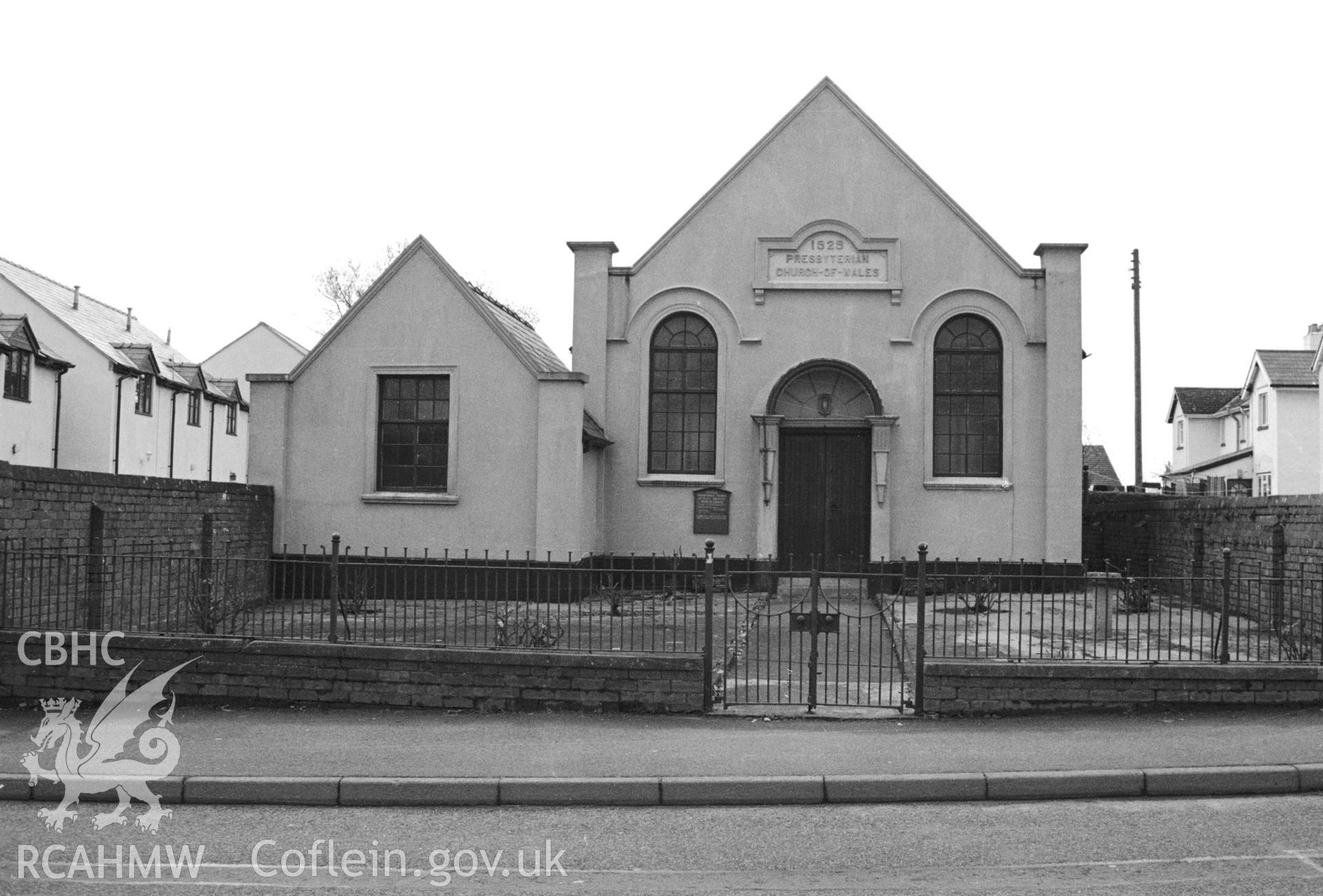 North facade, chapel and vestry. NA/BR/95/023.