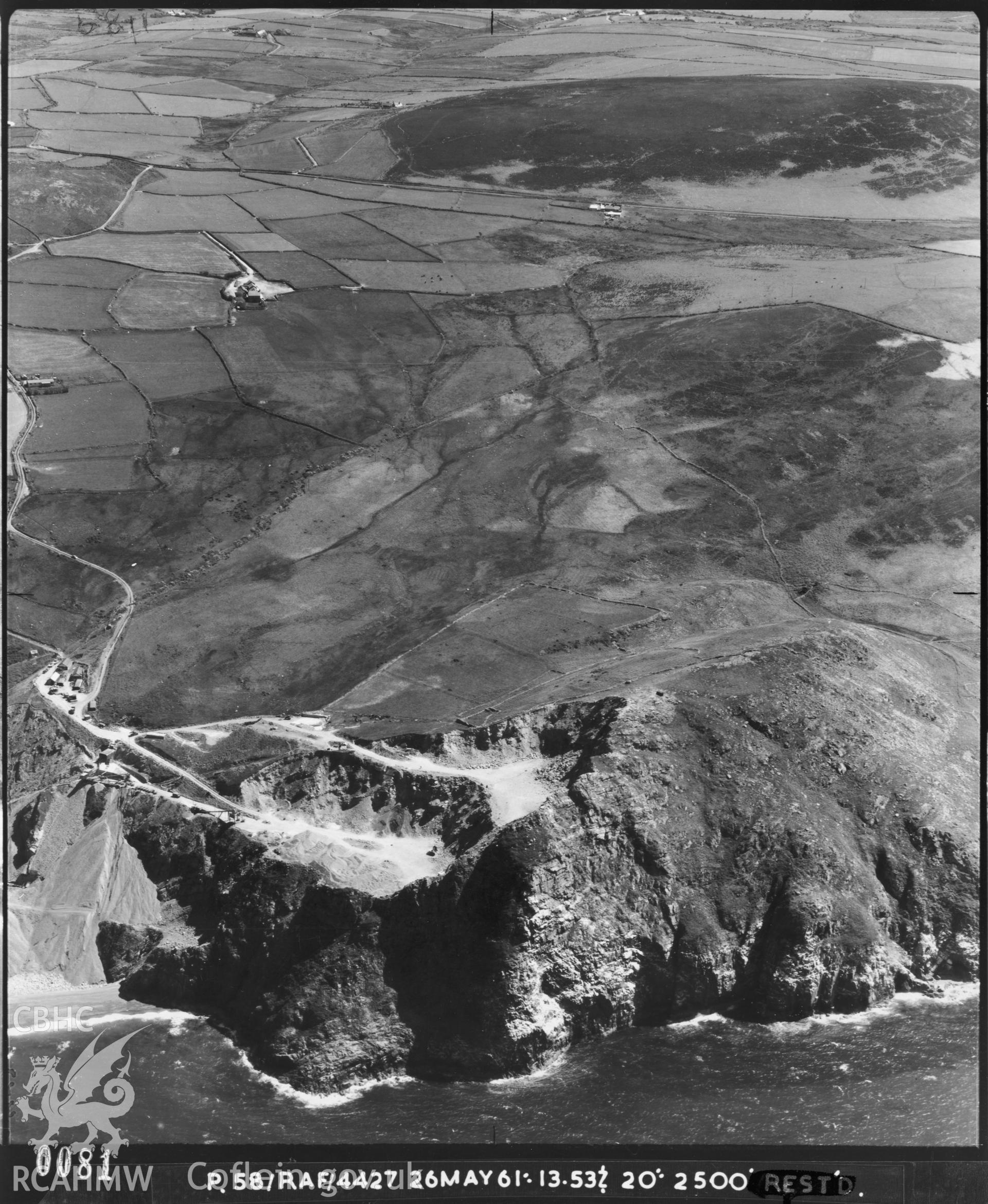 Aerial oblique of the coastland between Morfa Dinlle and Morfa Bychan taken 26.05.1961. Box D54.