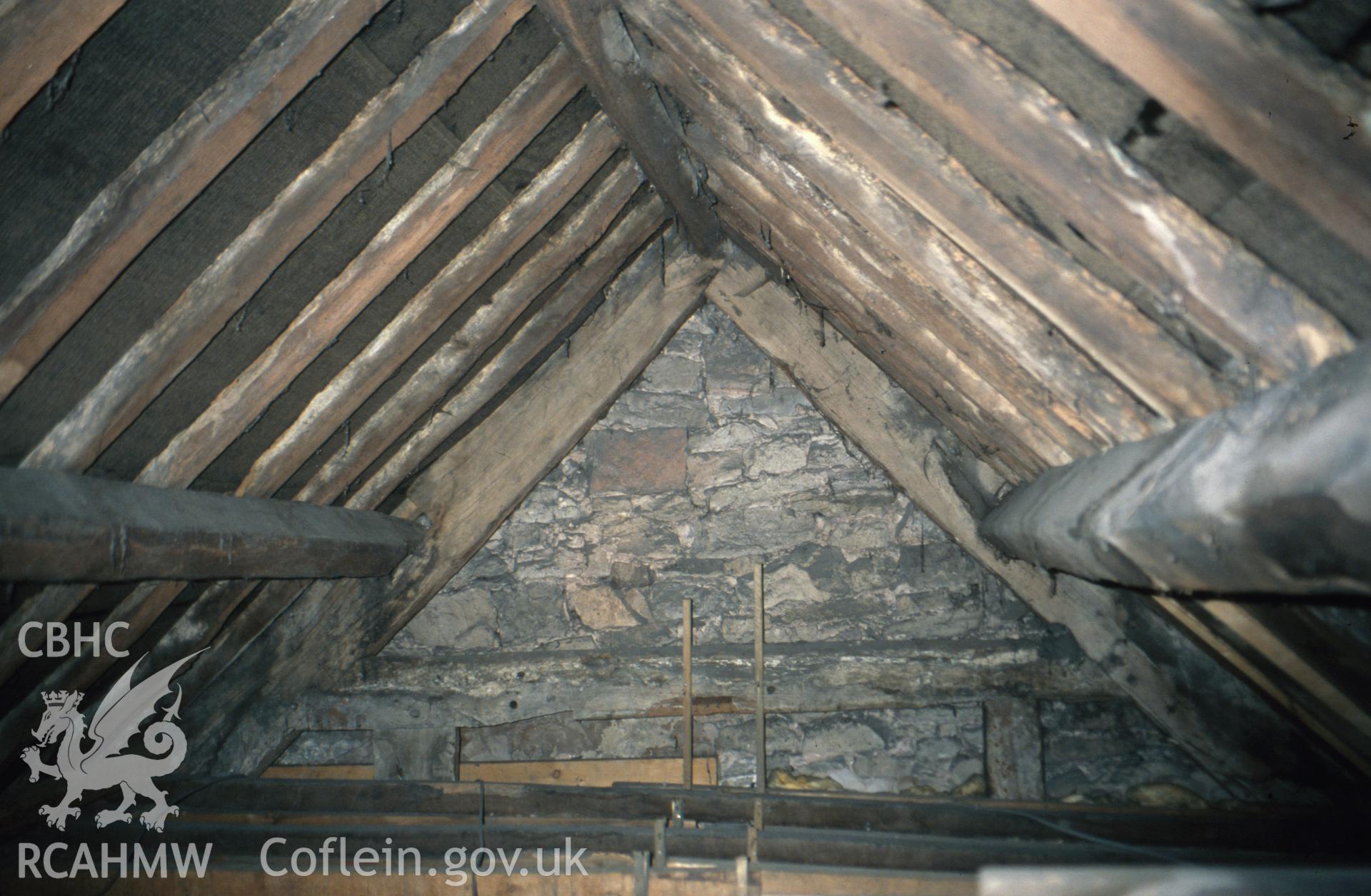 Interior view showing truss at lower north end.