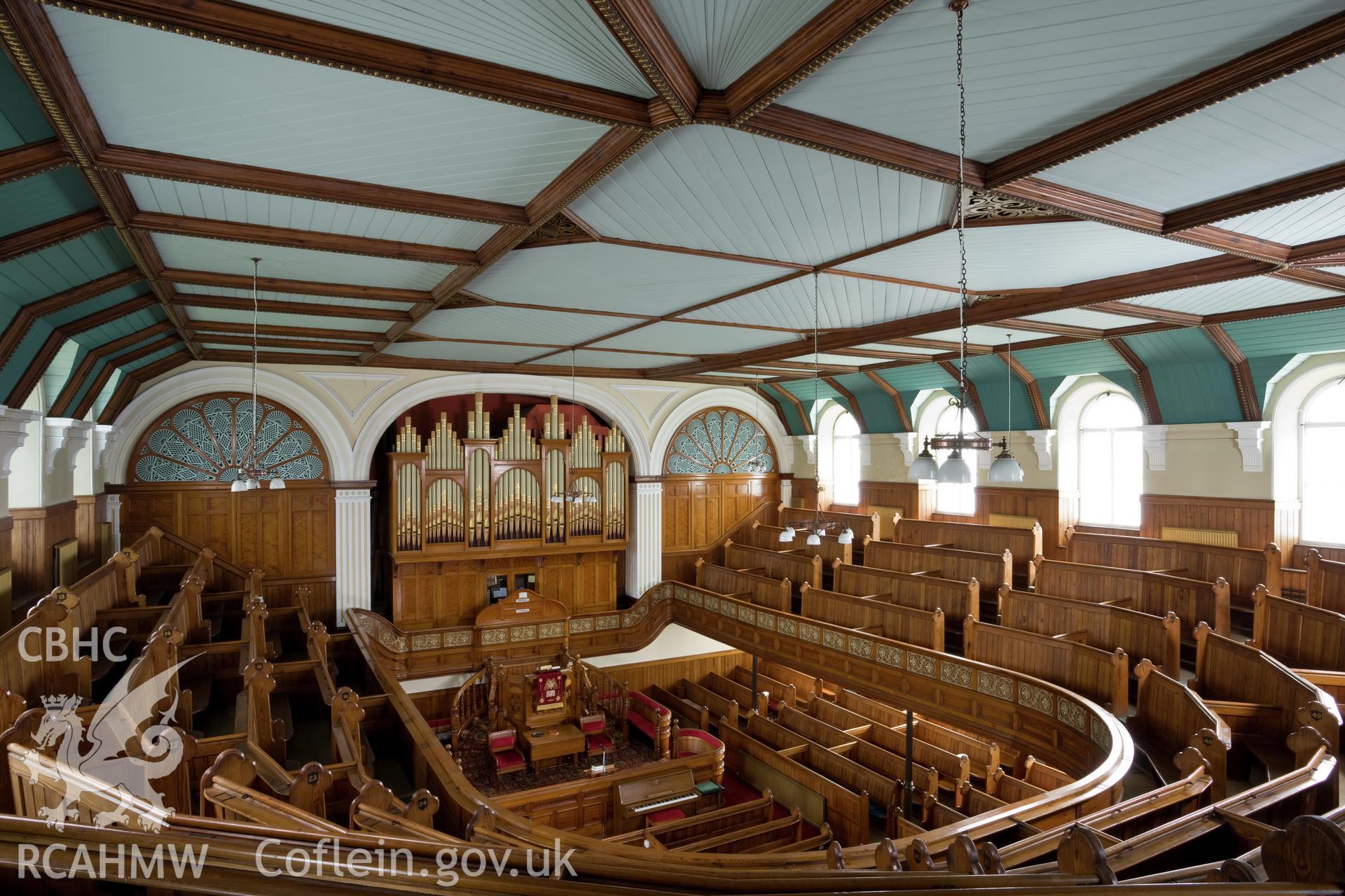 Sedd fawr, oblique from the rear of the gallery.