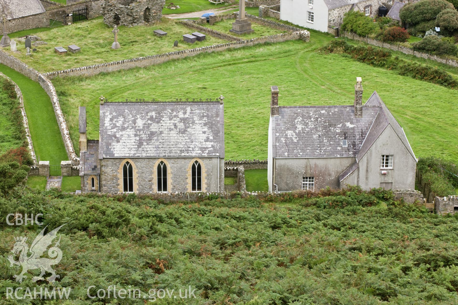 Ty Capel and chapel from the southwest.