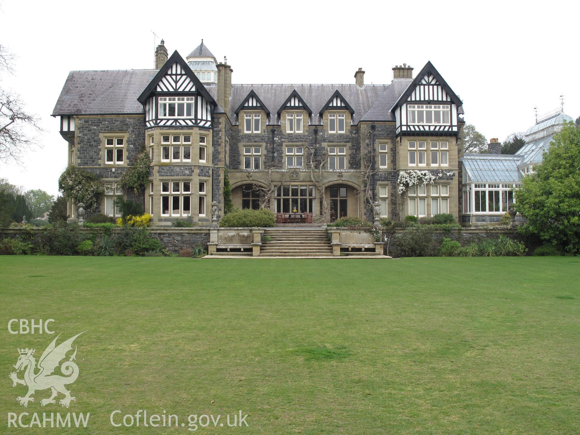 South fa?ade of Bodnant House (nprn 26804) looking over the main lawn.