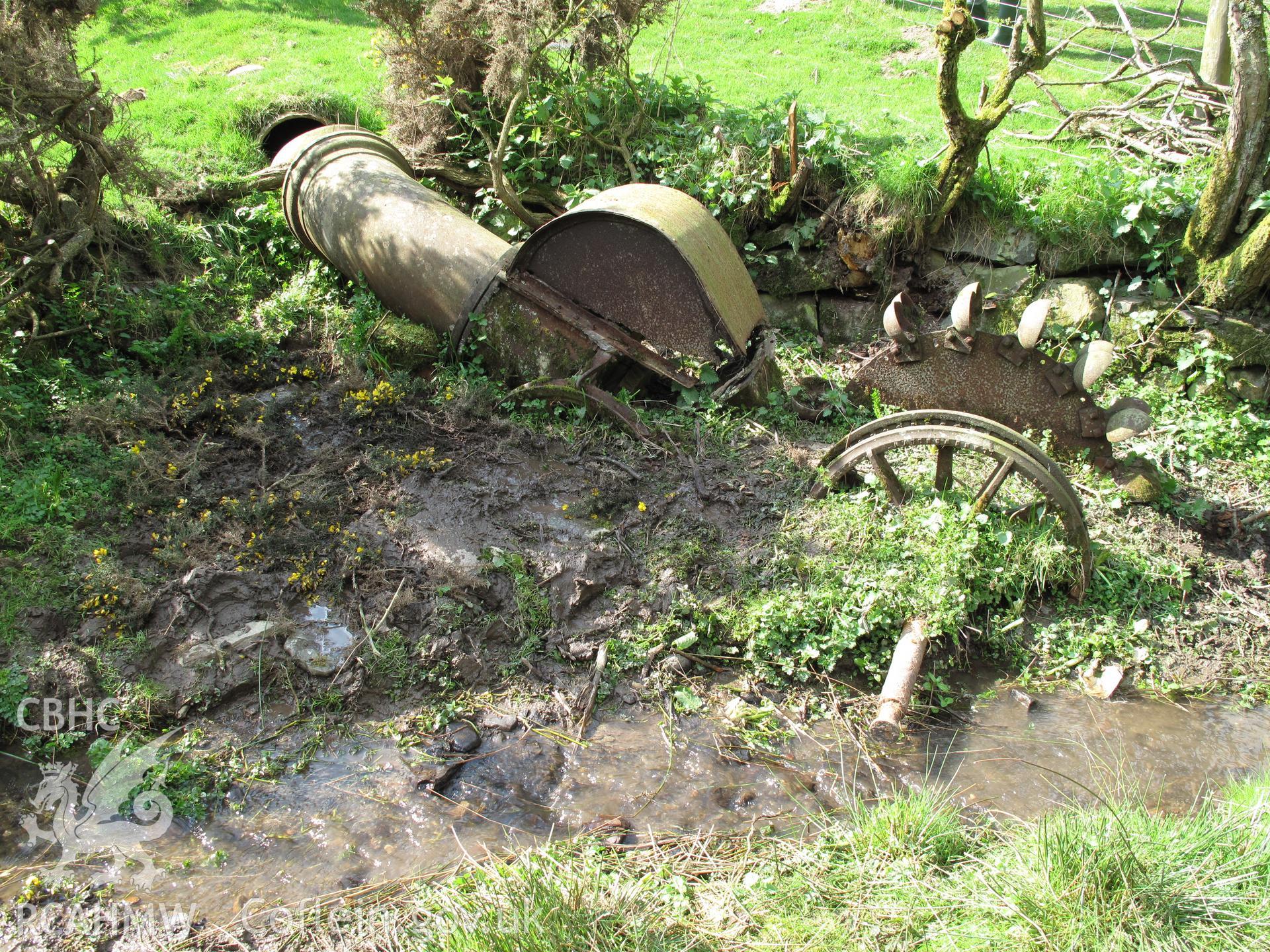 Water turbine (nprn 408949) looking north.