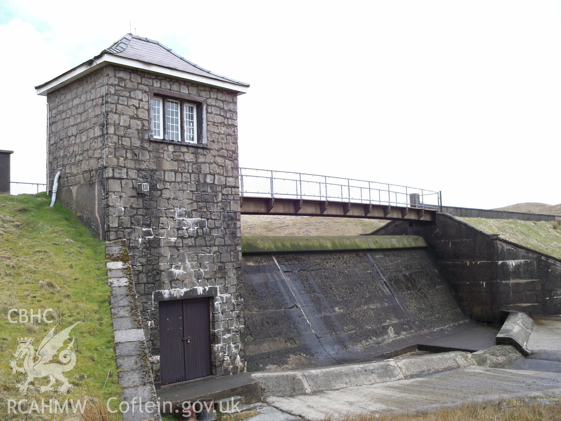 Detail of dam, outlet channel and regulation tower/valve house; taken from the south-west.