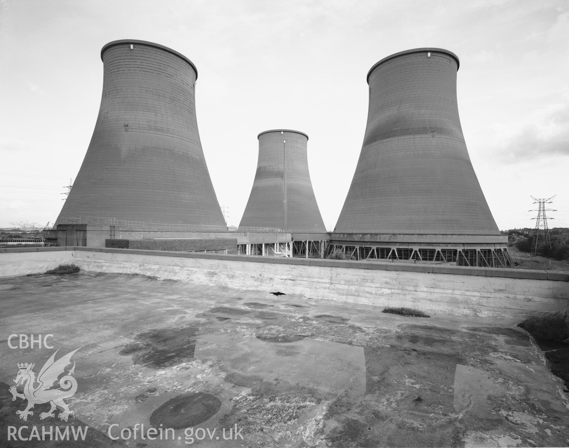 Cooling towers. NA/FL/93/014