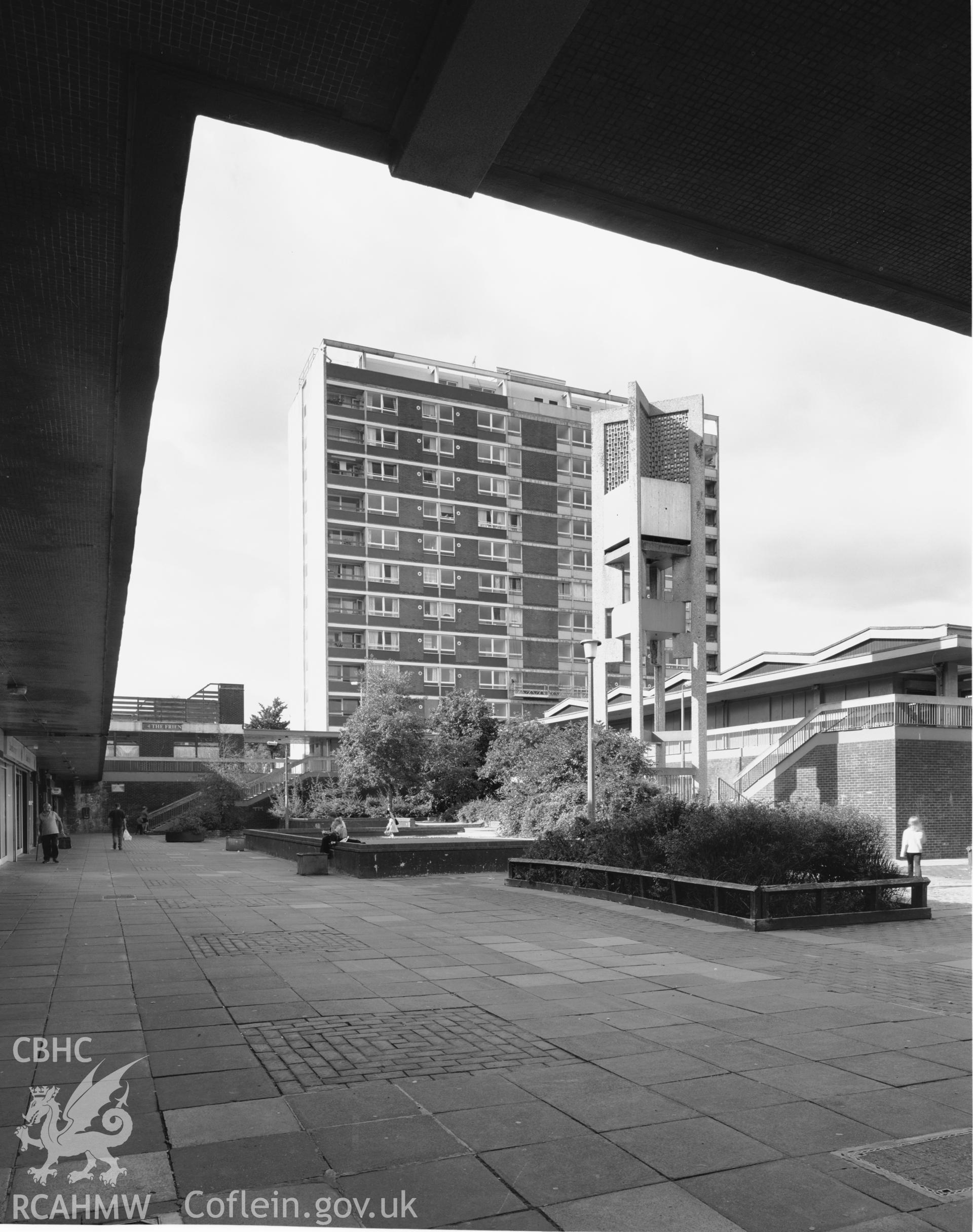 Court viewed from SW corner