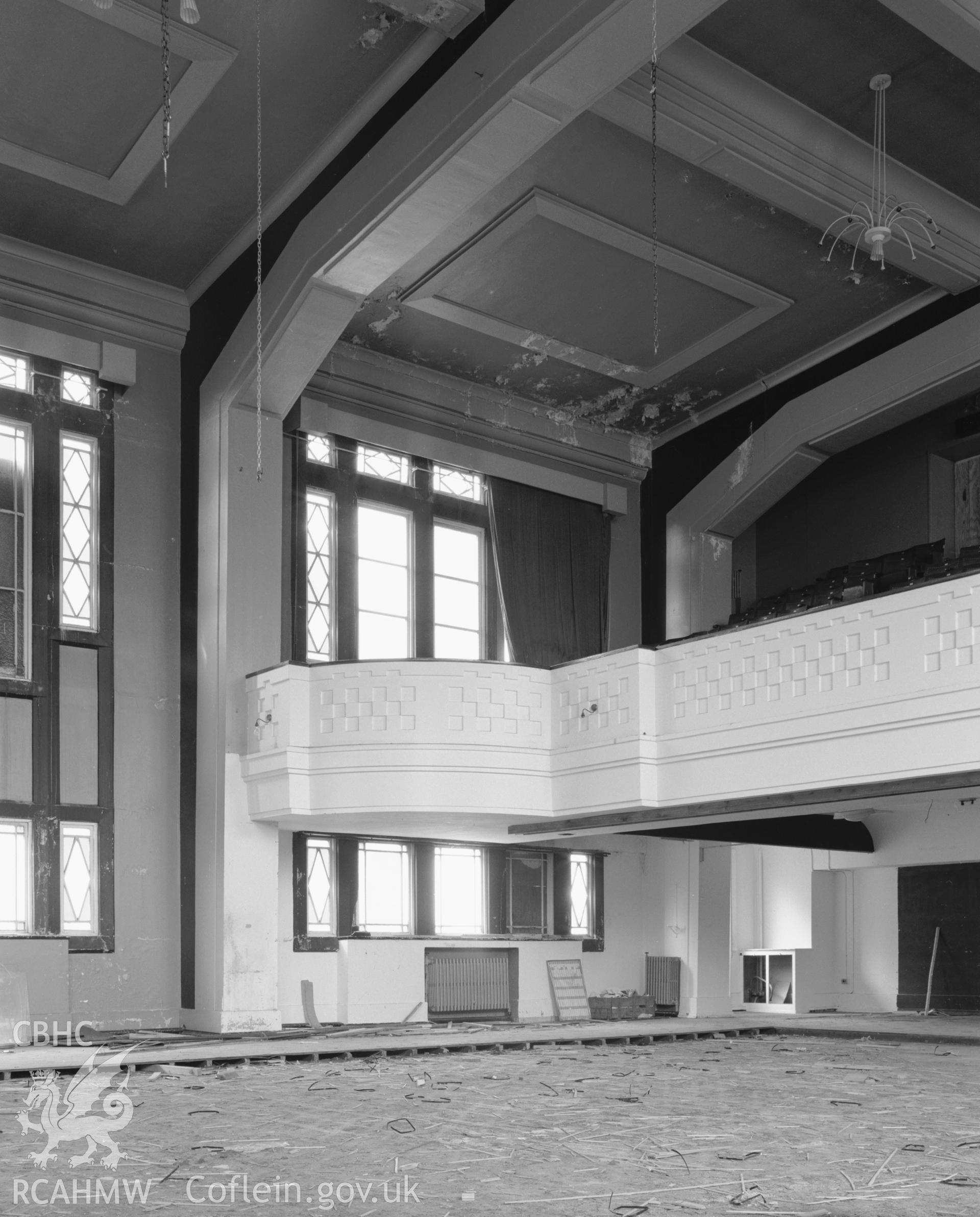 Interior: Gallery